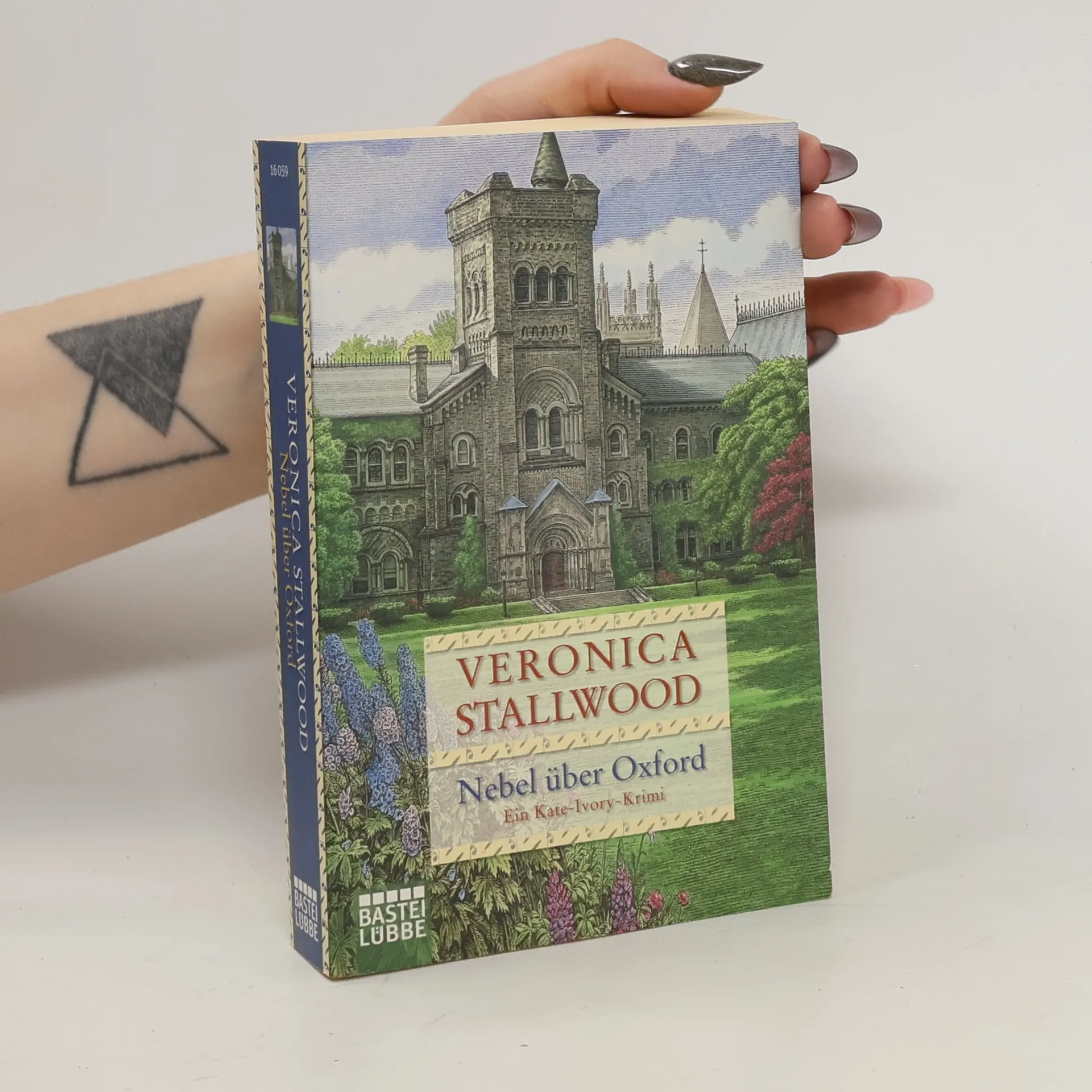 Nebel über Oxford | Book | Veronica Stallwood | DE
