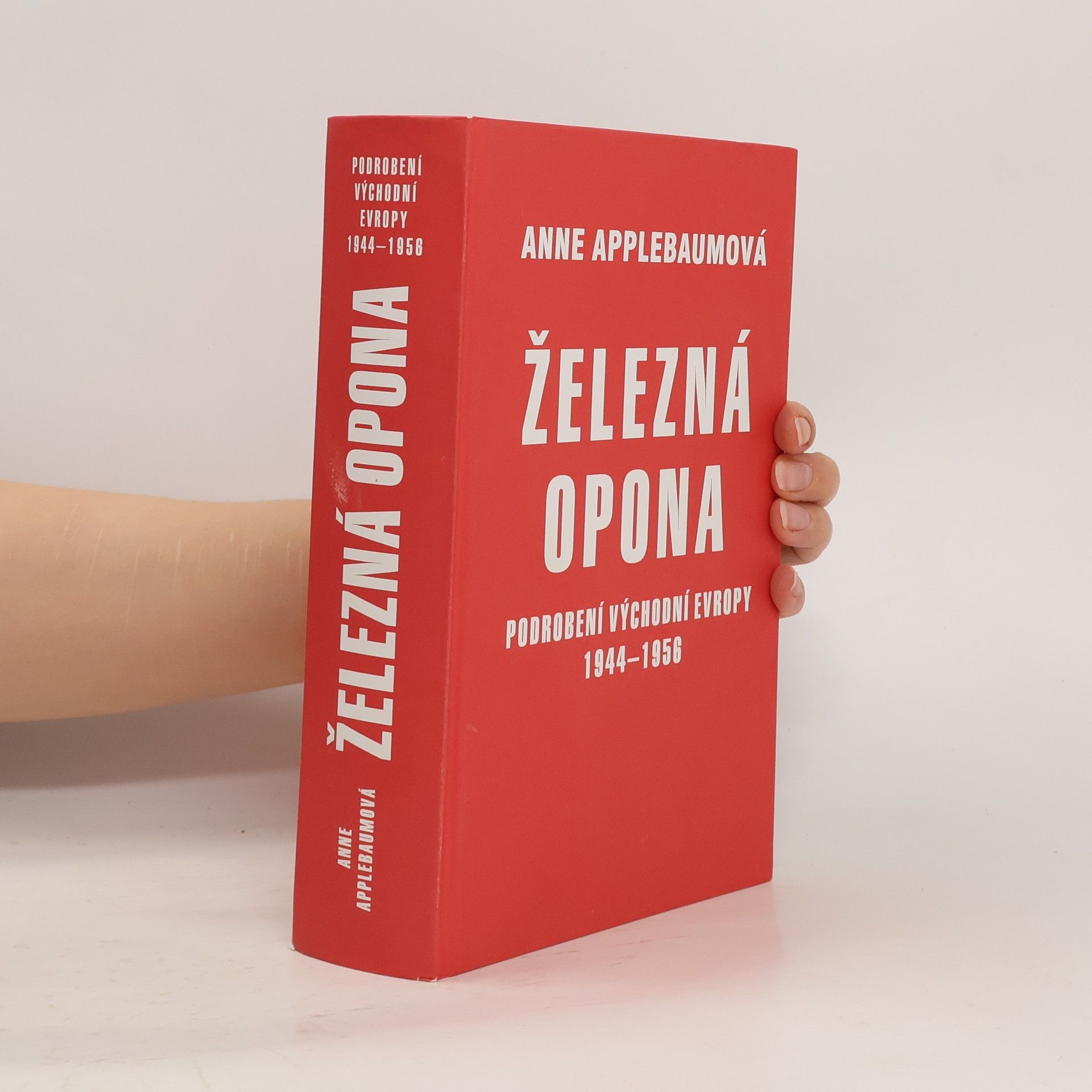 Anne Applebaum Železná opona