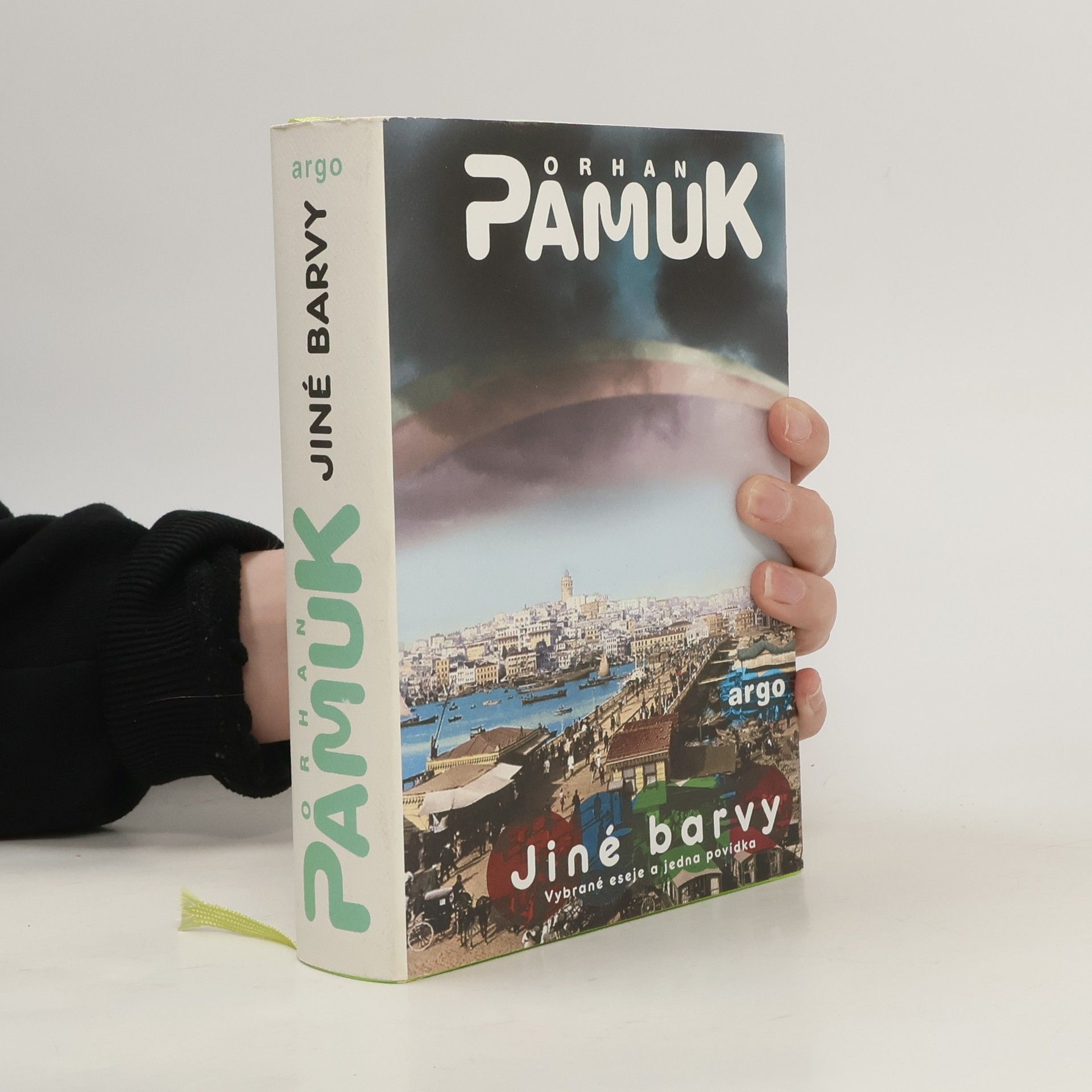 Orhan Pamuk Jiné barvy
