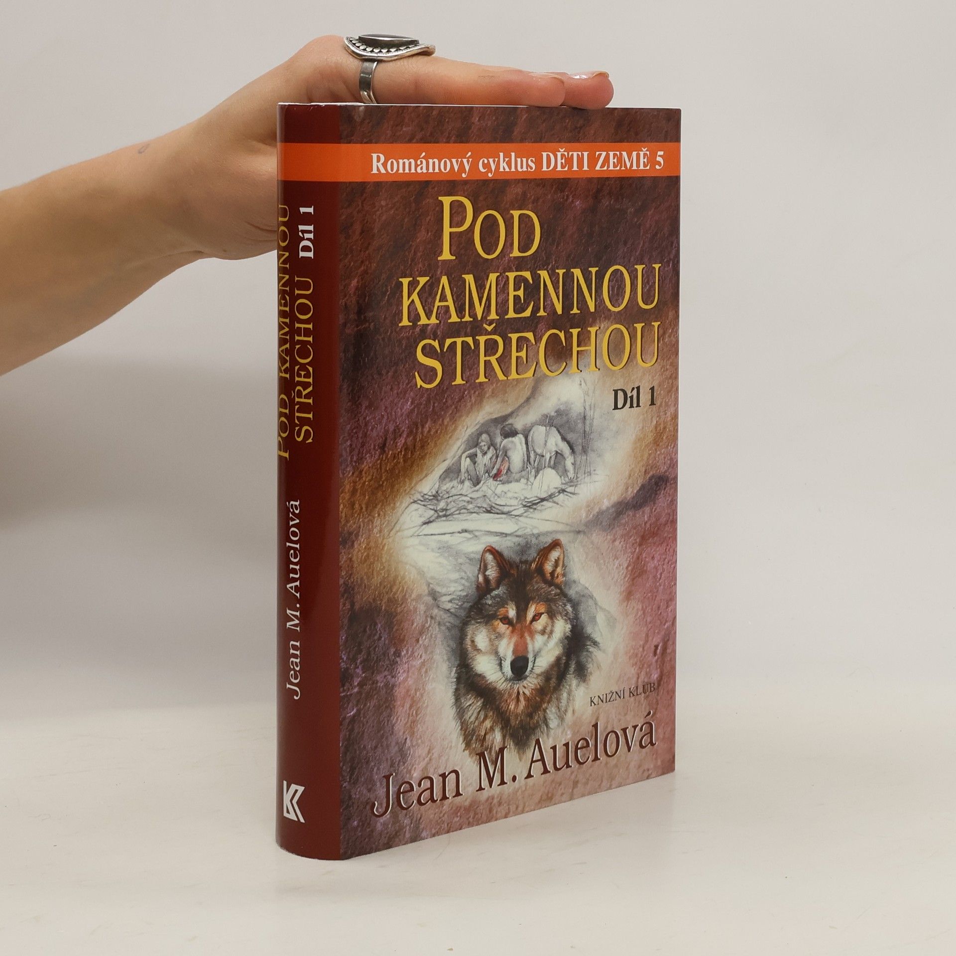 Jean M. Auel Pod kamennou střechou 1