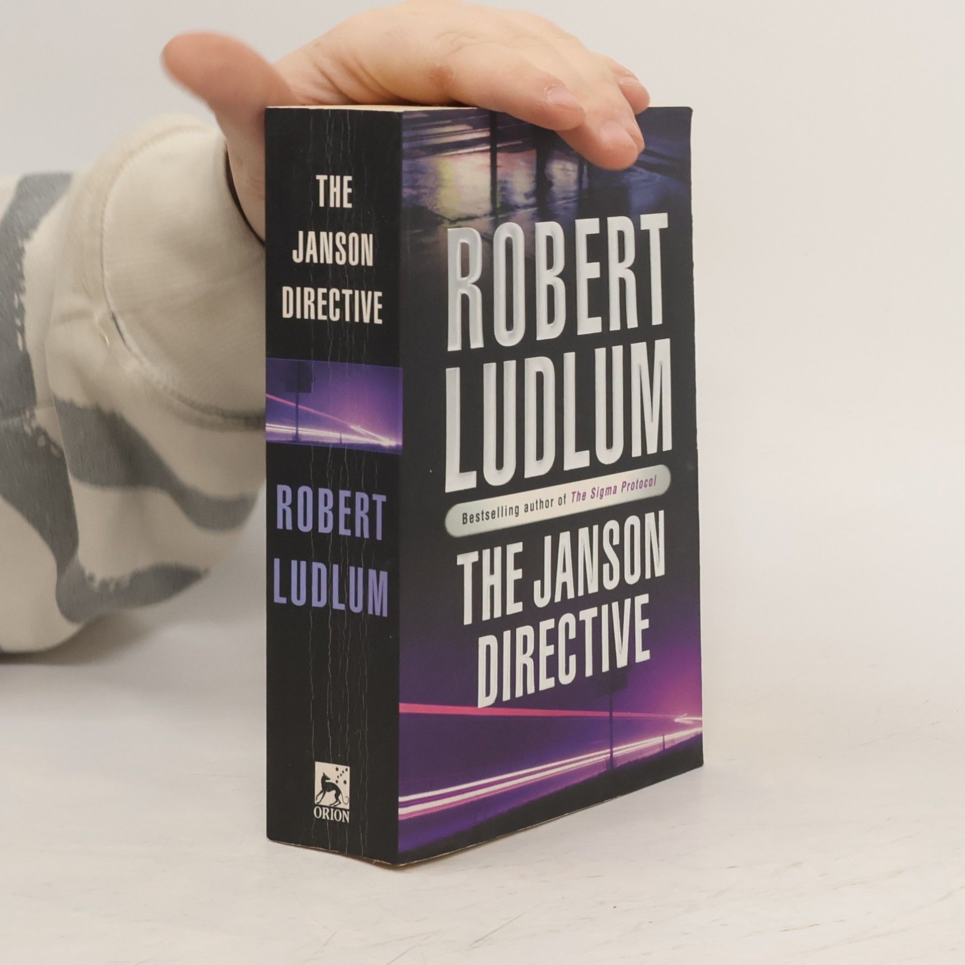 Robert Ludlum The Janson Directive