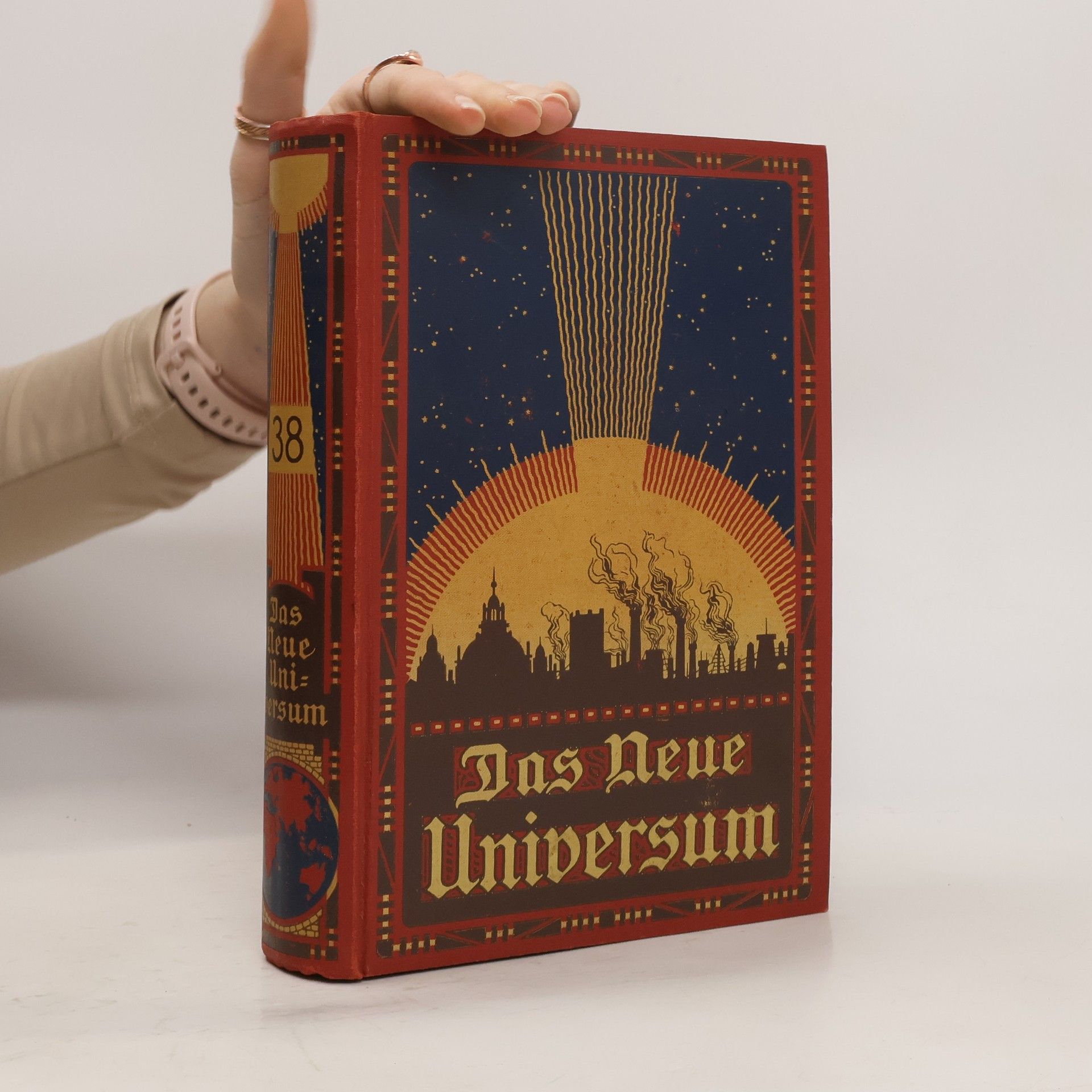 kolektiv Das Neue Universum
