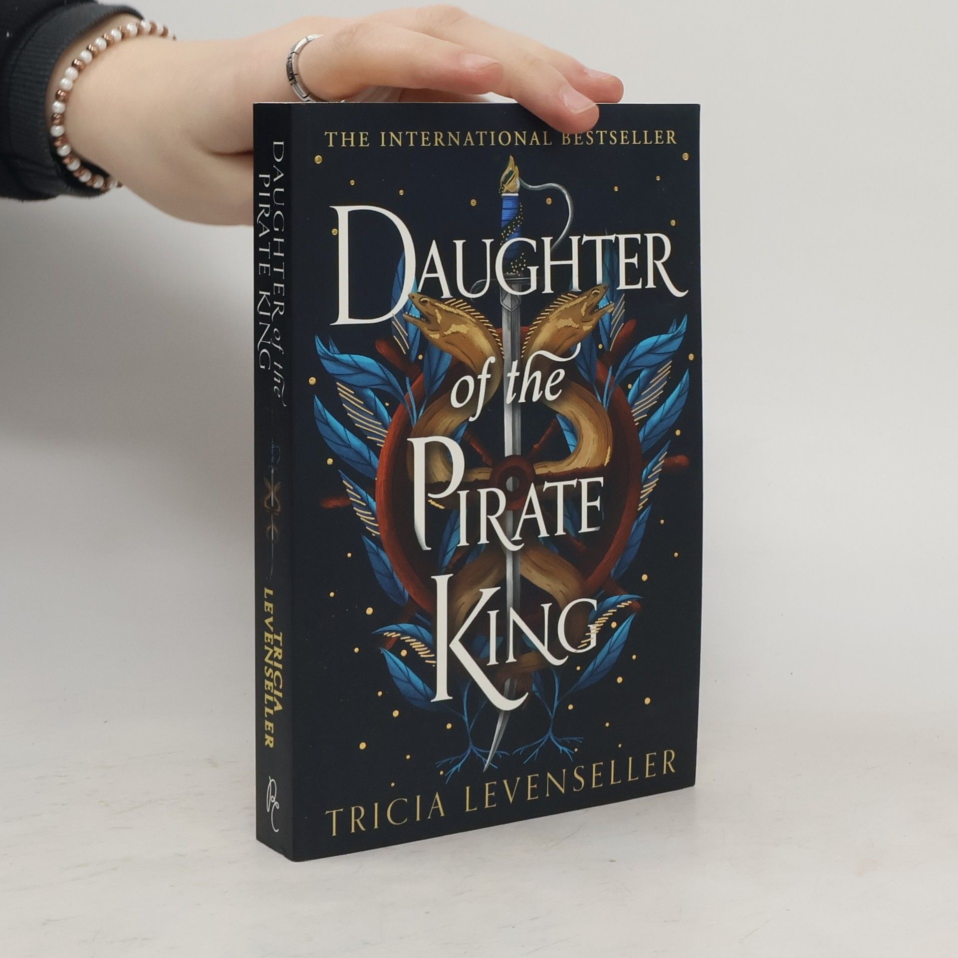 Tricia Levenseller Daughter of the Pirate King