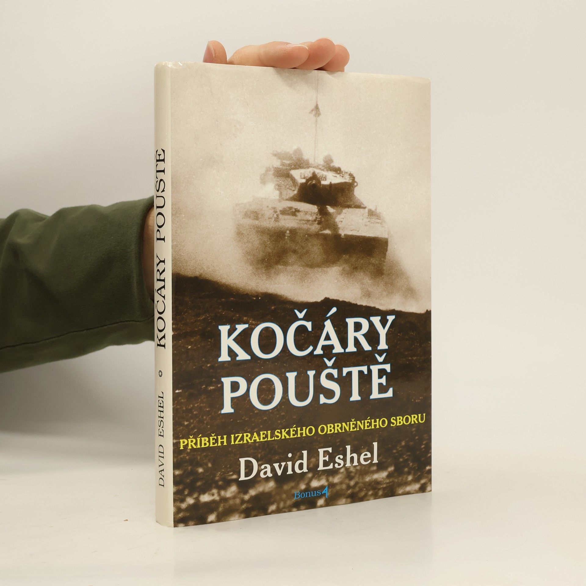 David Eshel Kočáry pouště