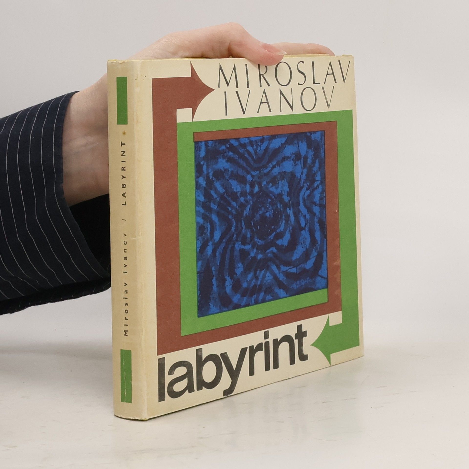 Miroslav Ivanov Labyrint