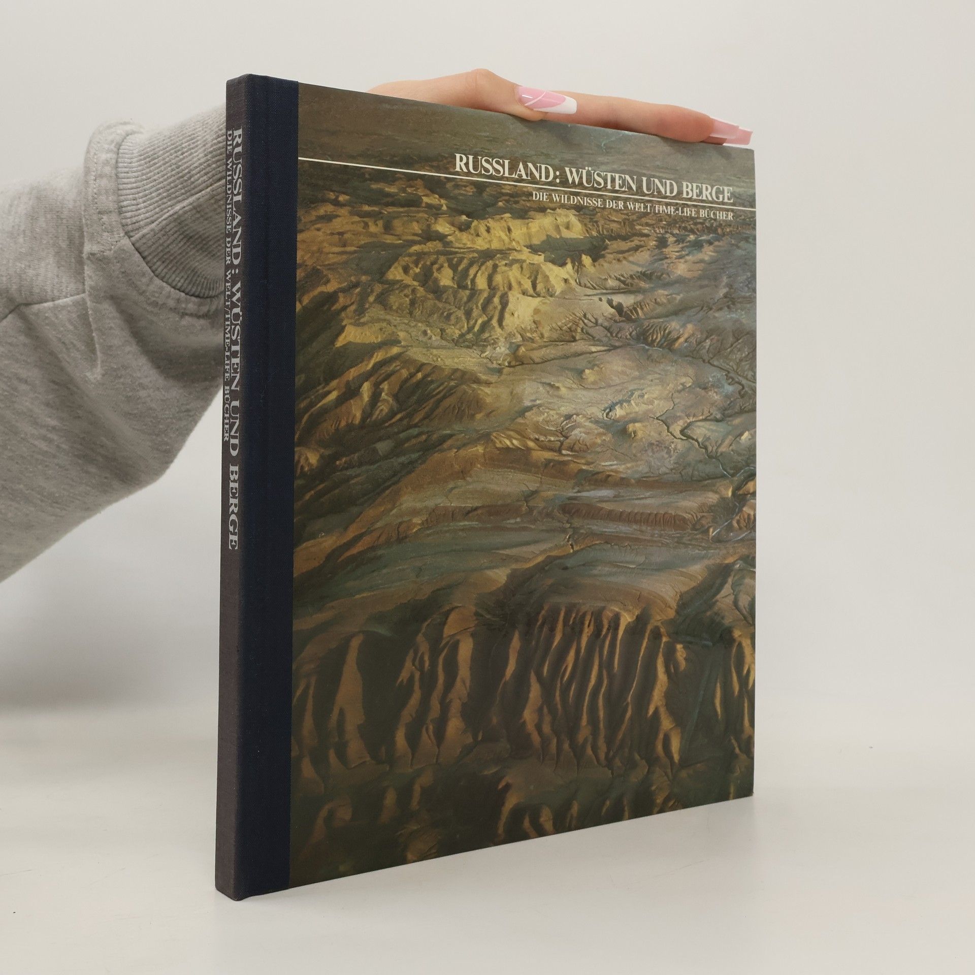 Collective Russland. Wüsten und Berge