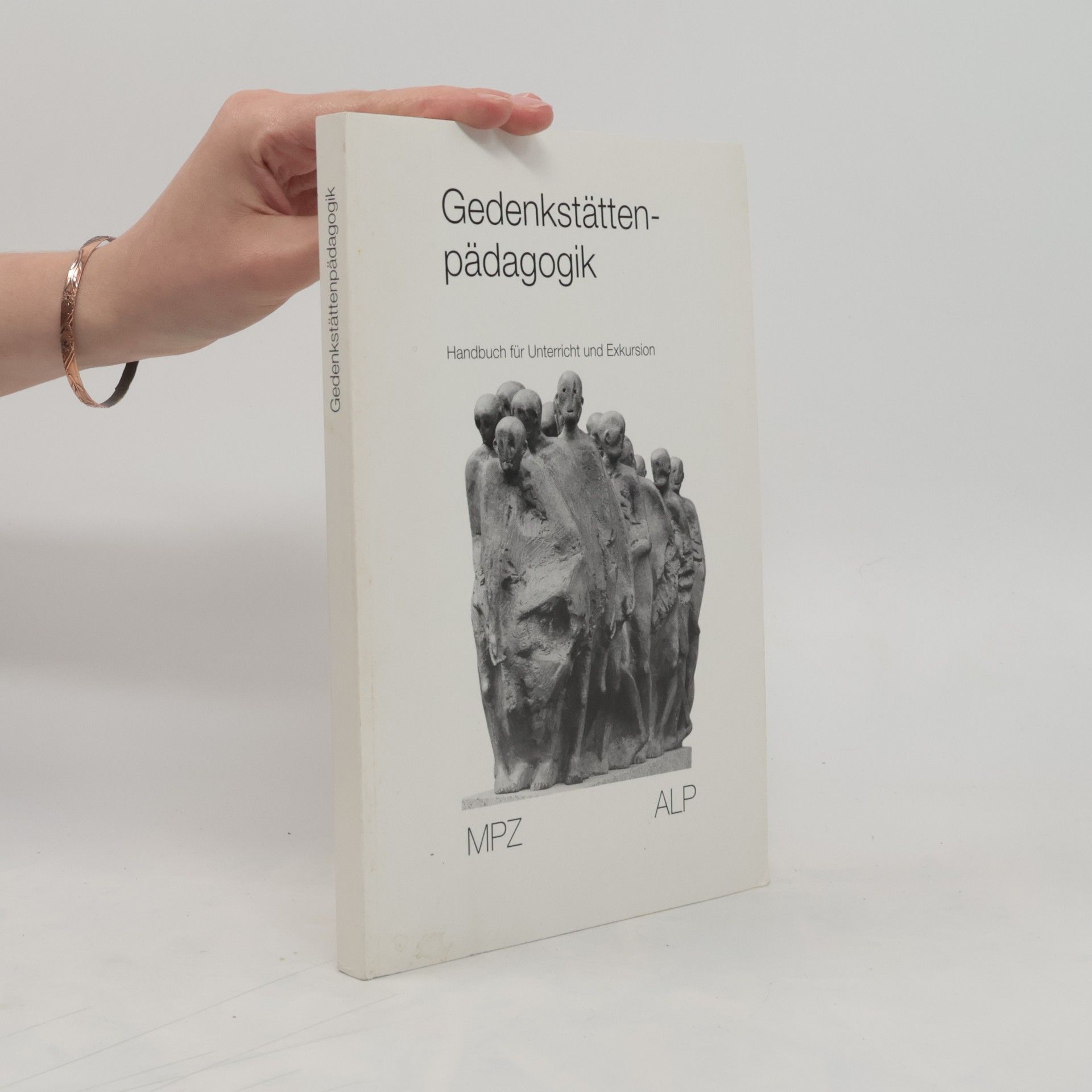 Uwe Hans Gedenkstättenpädagogik