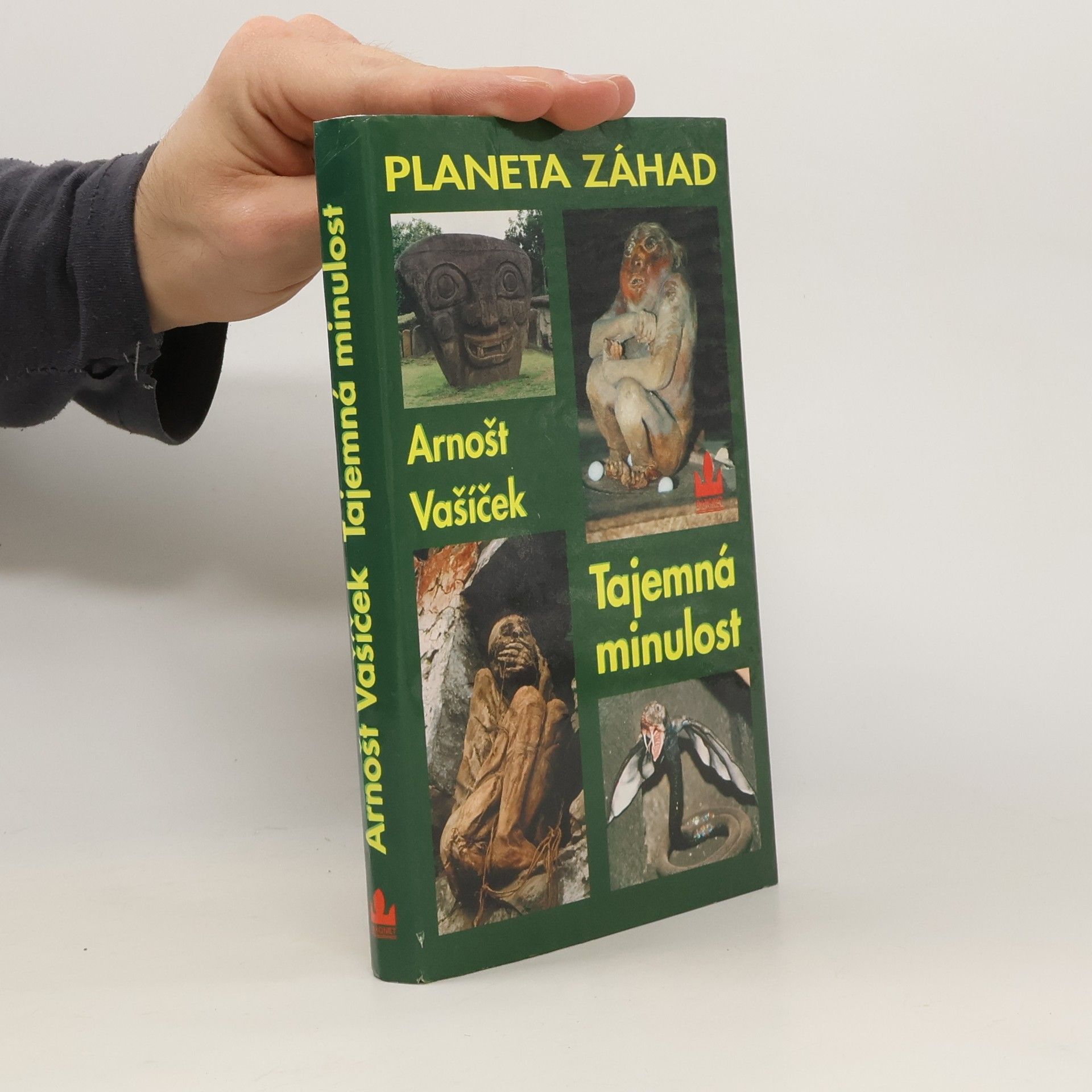Arnošt Vašíček Planeta záhad I. Tajemná minulost
