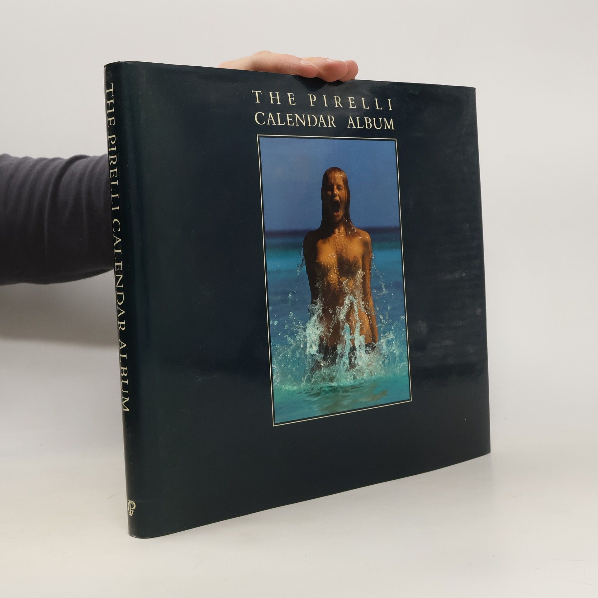 kolektiv The Pirelli Calendar Album