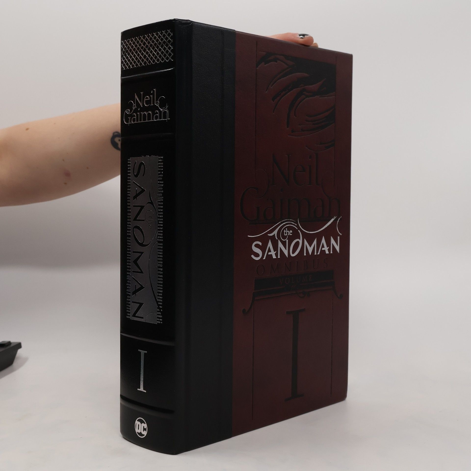 Neil Gaiman The Sandman Omnibus I