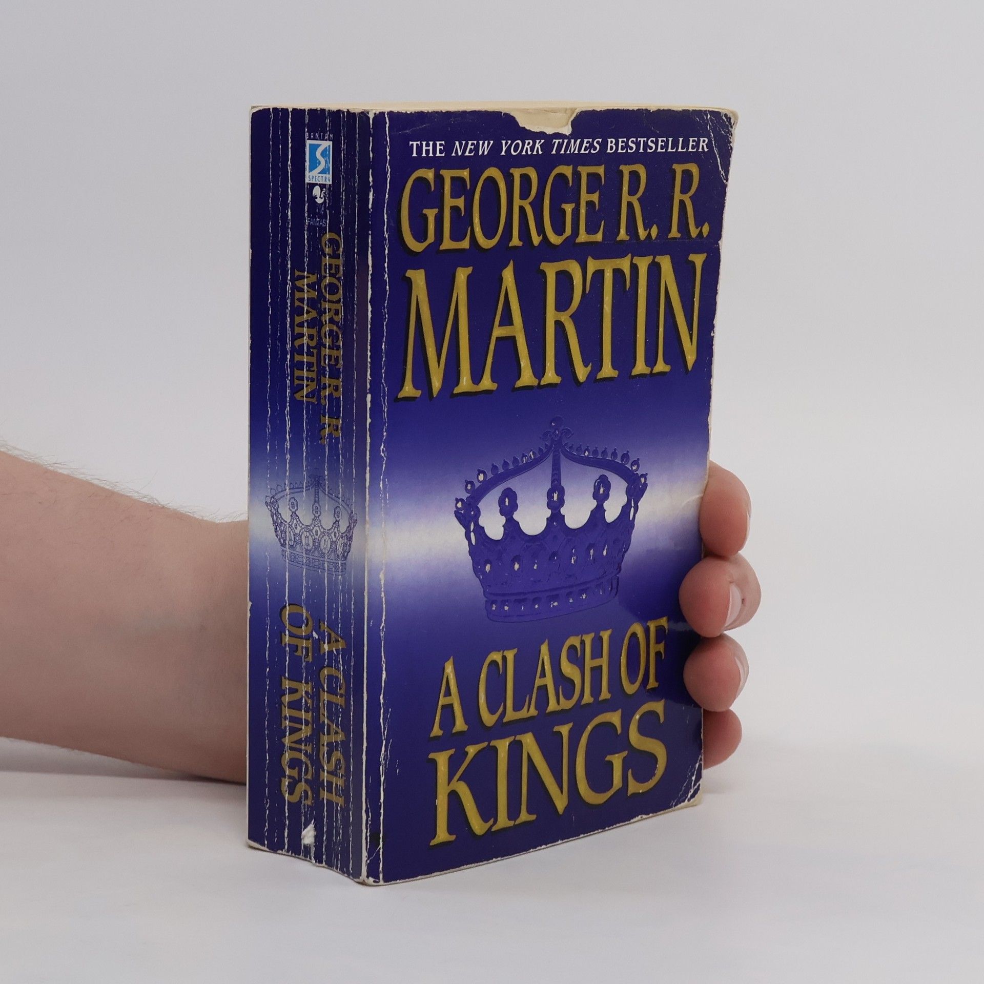 George R. R. Martin A Clash of Kings. Book Two of a Song of Ice and Fire