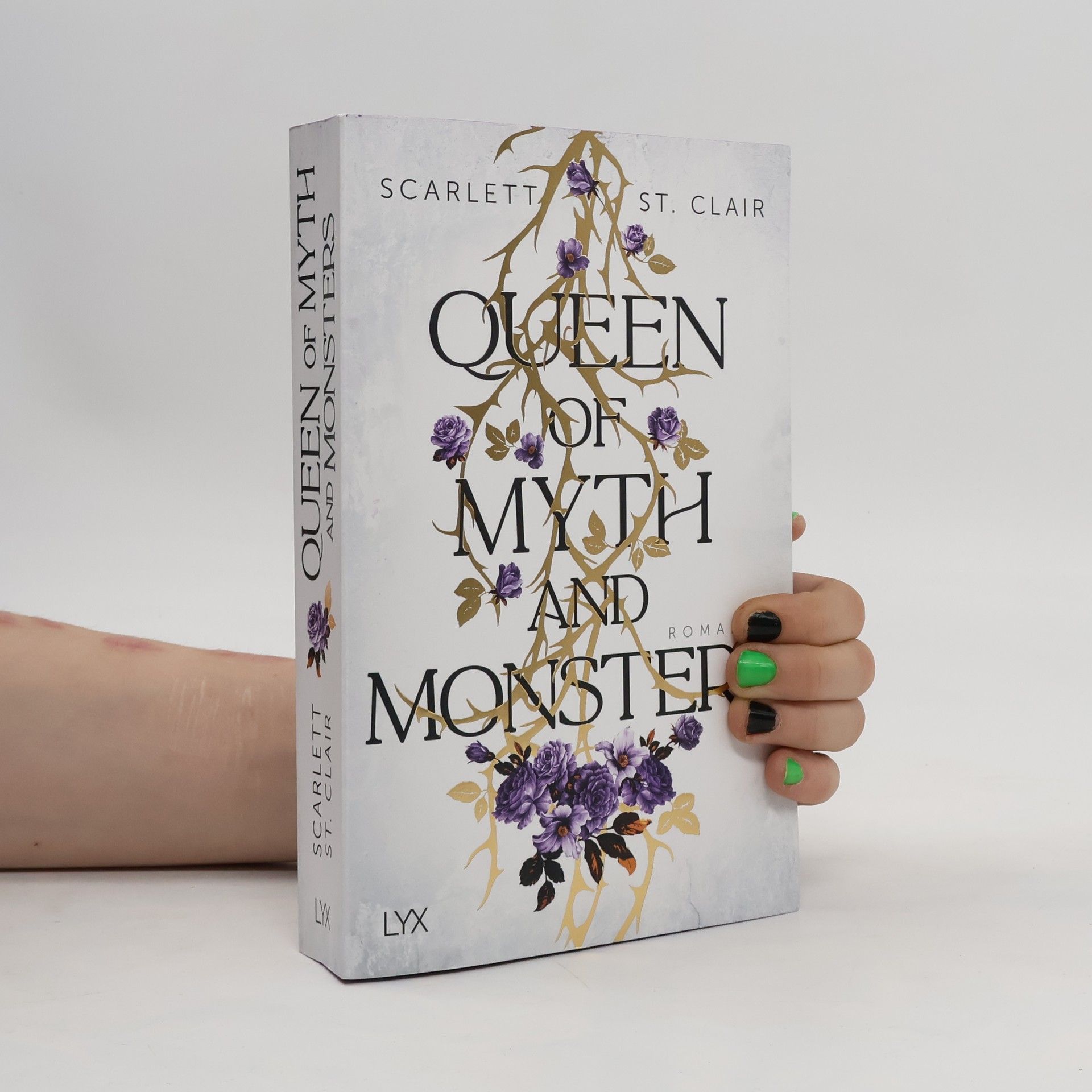 Scarlett St. Clair Queen of Myth and Monsters
