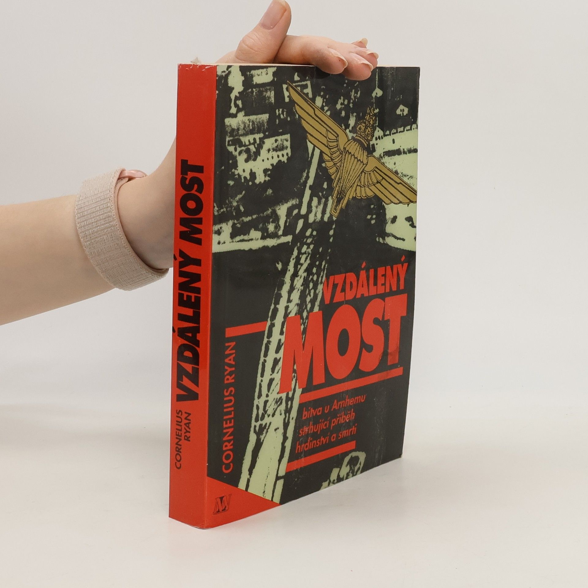 Cornelius Ryan Vzdálený most