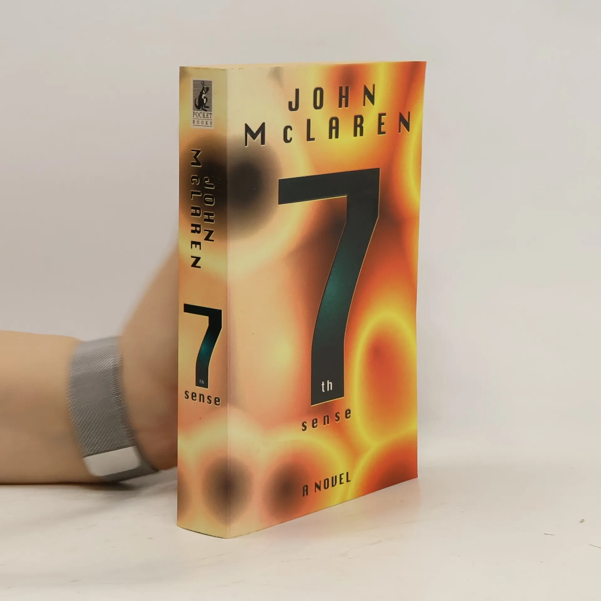 7th Sense | Book | Paperback | John McLaren | EN