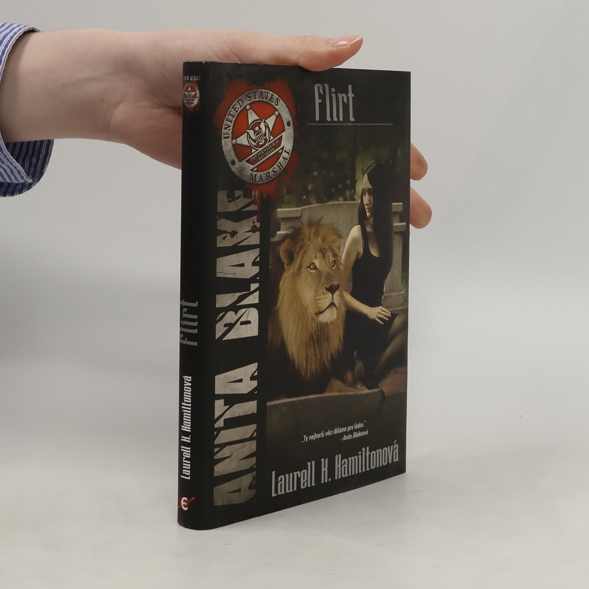 Laurell Kaye Hamilton Anita Blake: Flirt