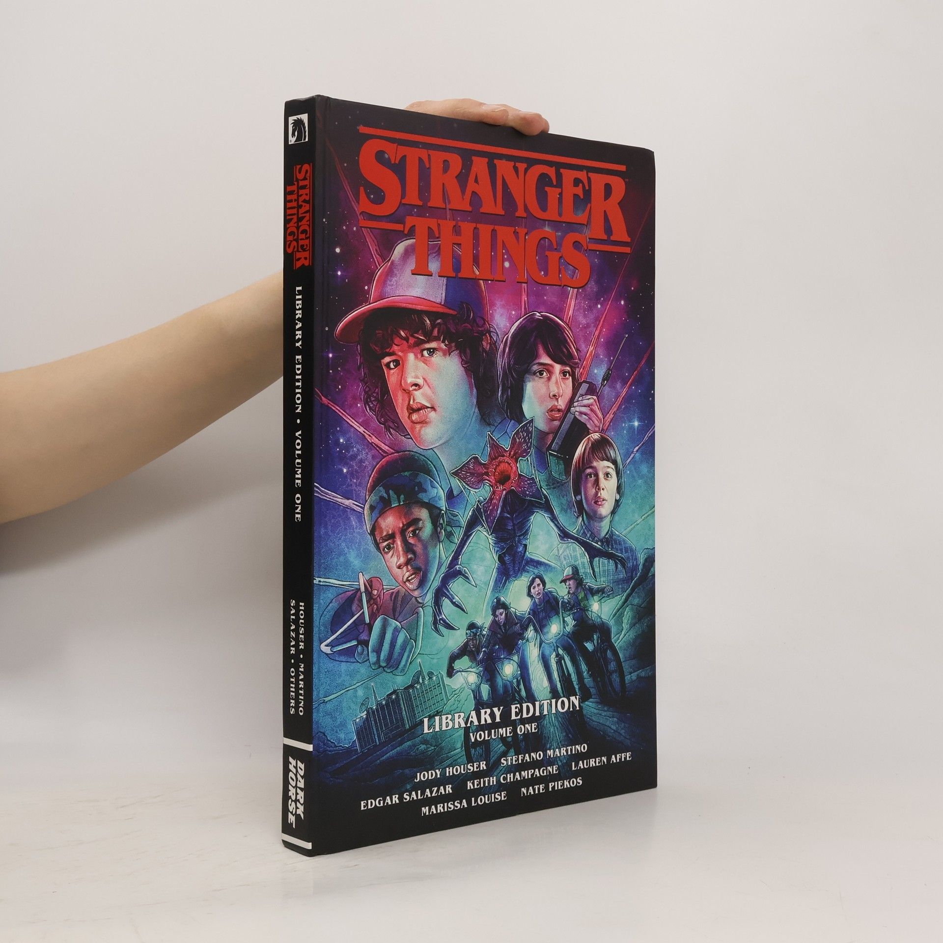 Jody Houser Stranger Things Library Edition Volume 1