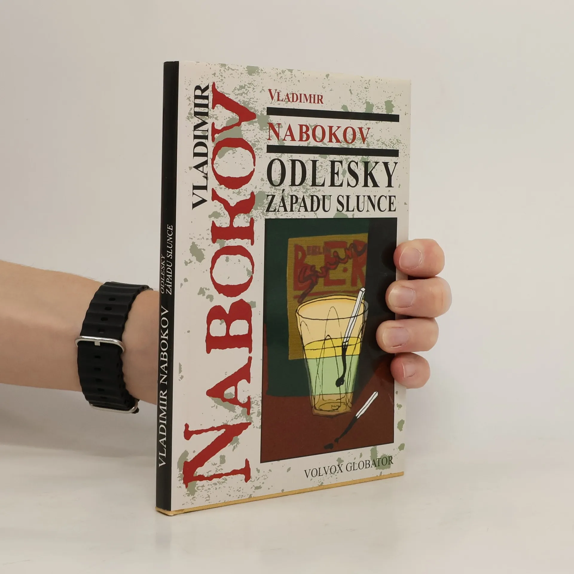 Odlesky západu slunce a jiné povídky | Kniha | pevná | Vladimir Vladimirovič Nabokov | CS