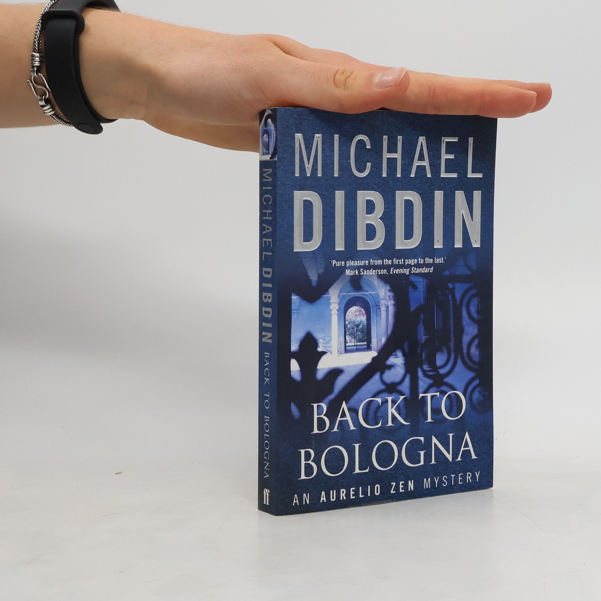 Michael Dibdin Back to Bologna