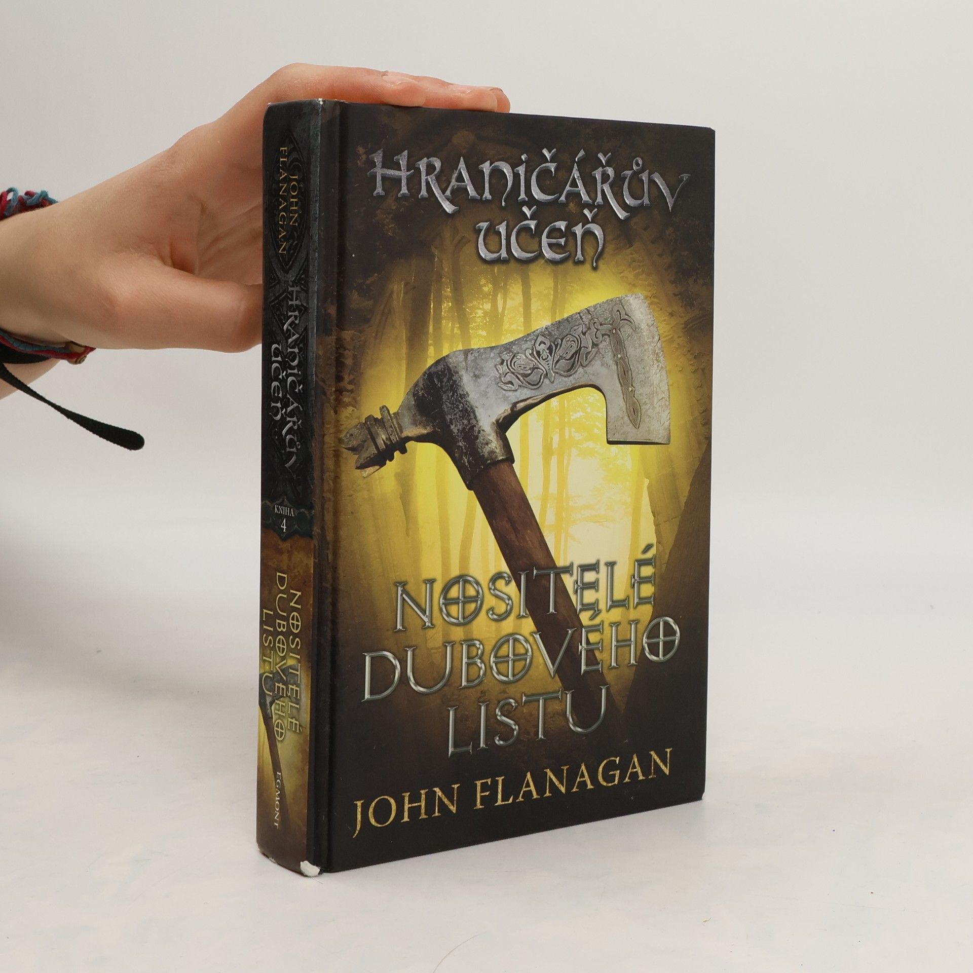 John Flanagan Nositelé dubového listu