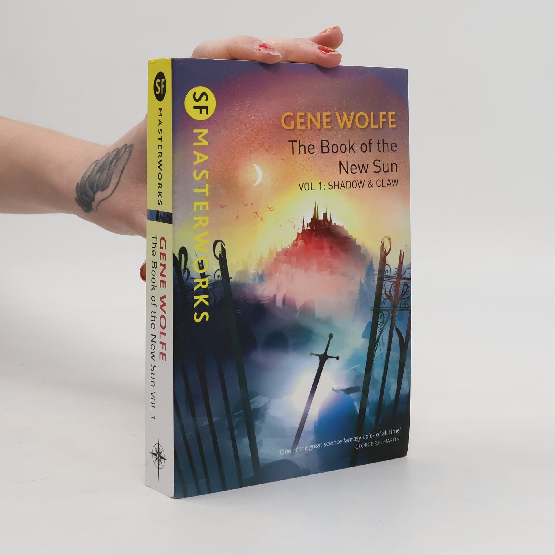 Gene Wolfe The Book Of The New Sun: Volume 1