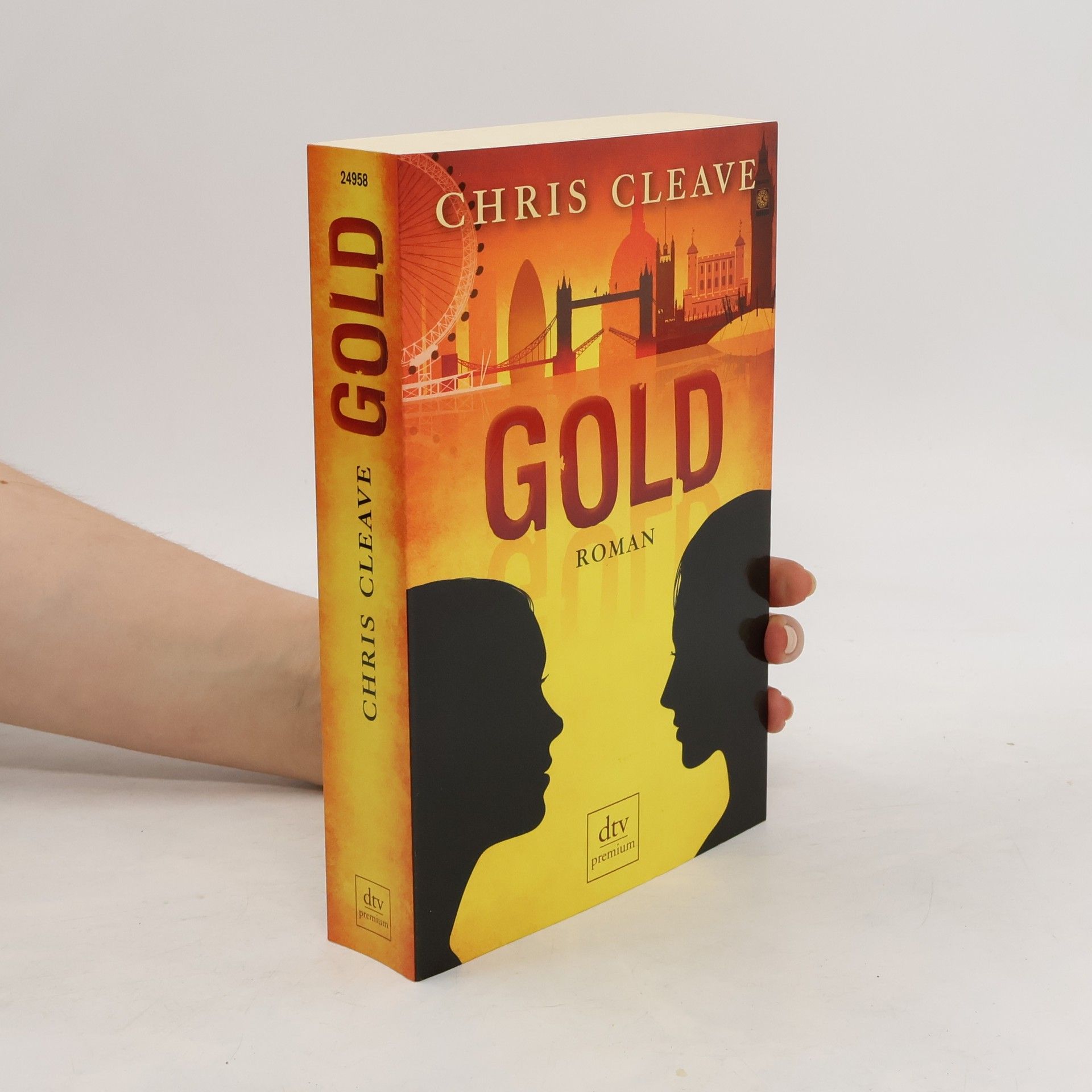 Chris Cleave Gold