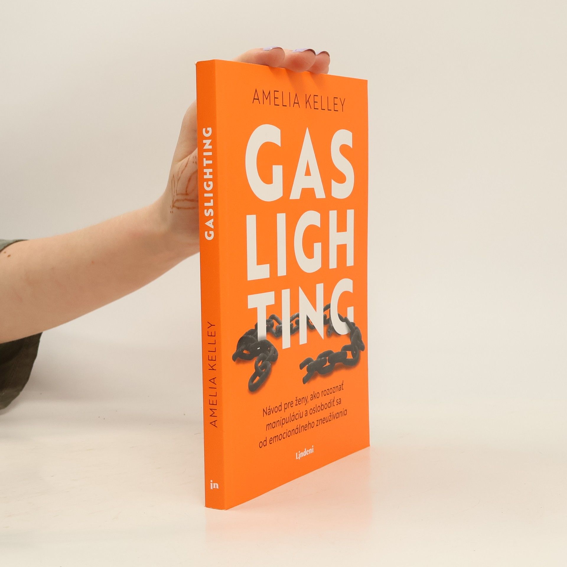 Amelia Kelley Gaslighting