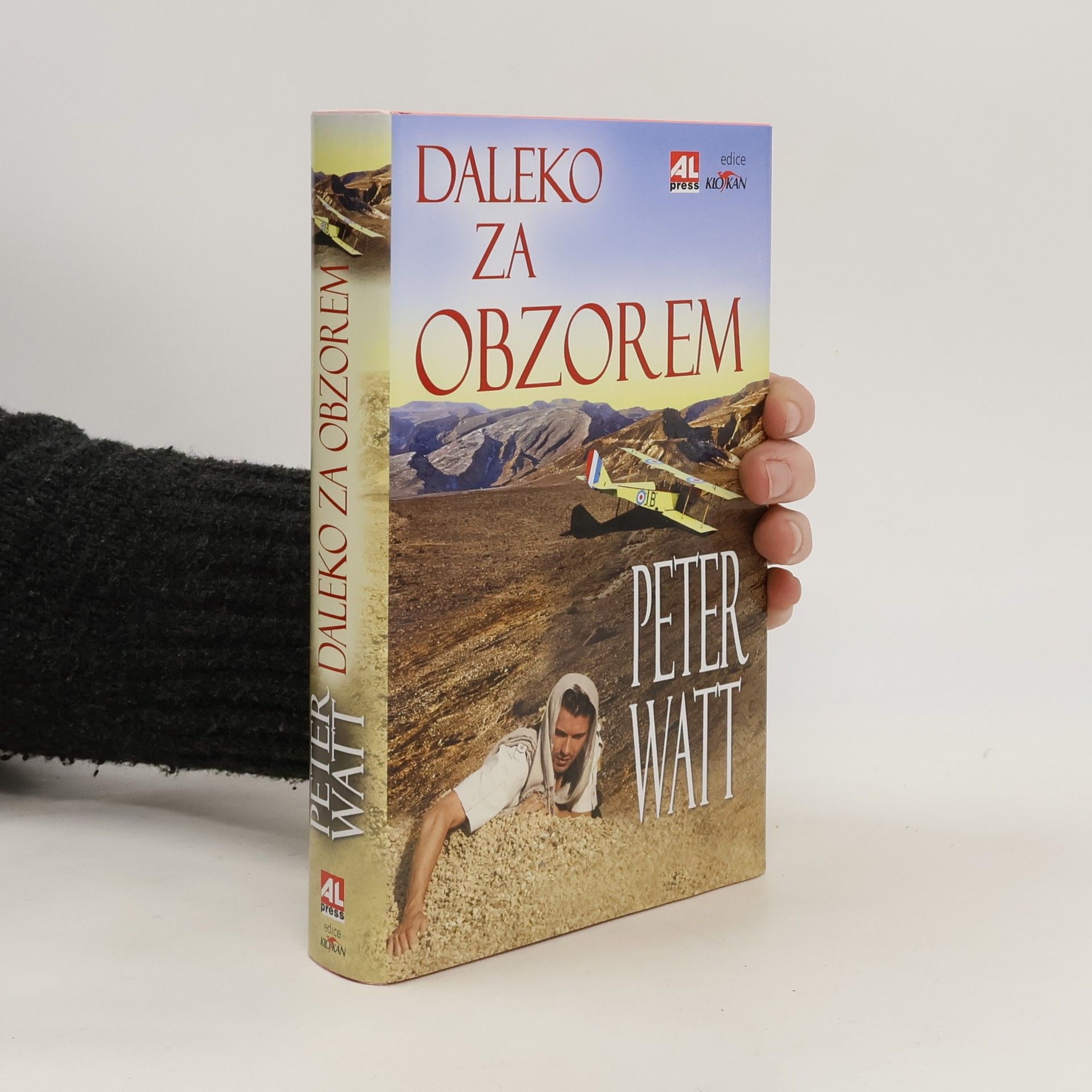 Peter Watt Daleko za obzorem
