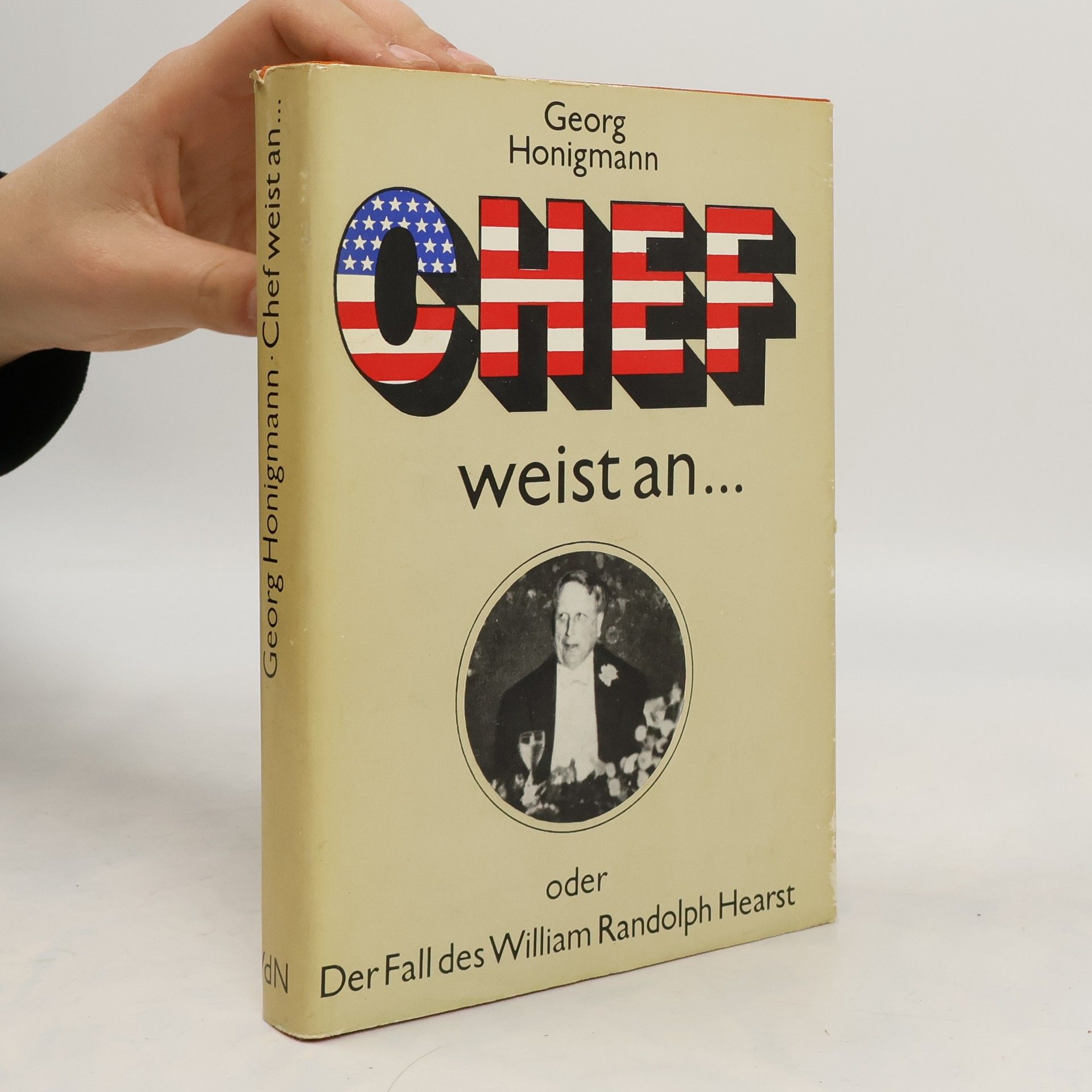 Georg Honigmann Chef weist an...