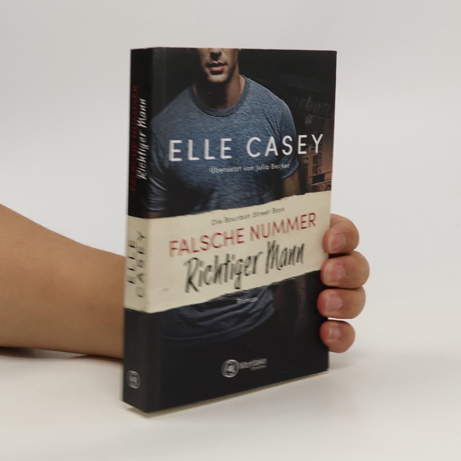 Elle Casey Falsche Nummer, richtiger Mann
