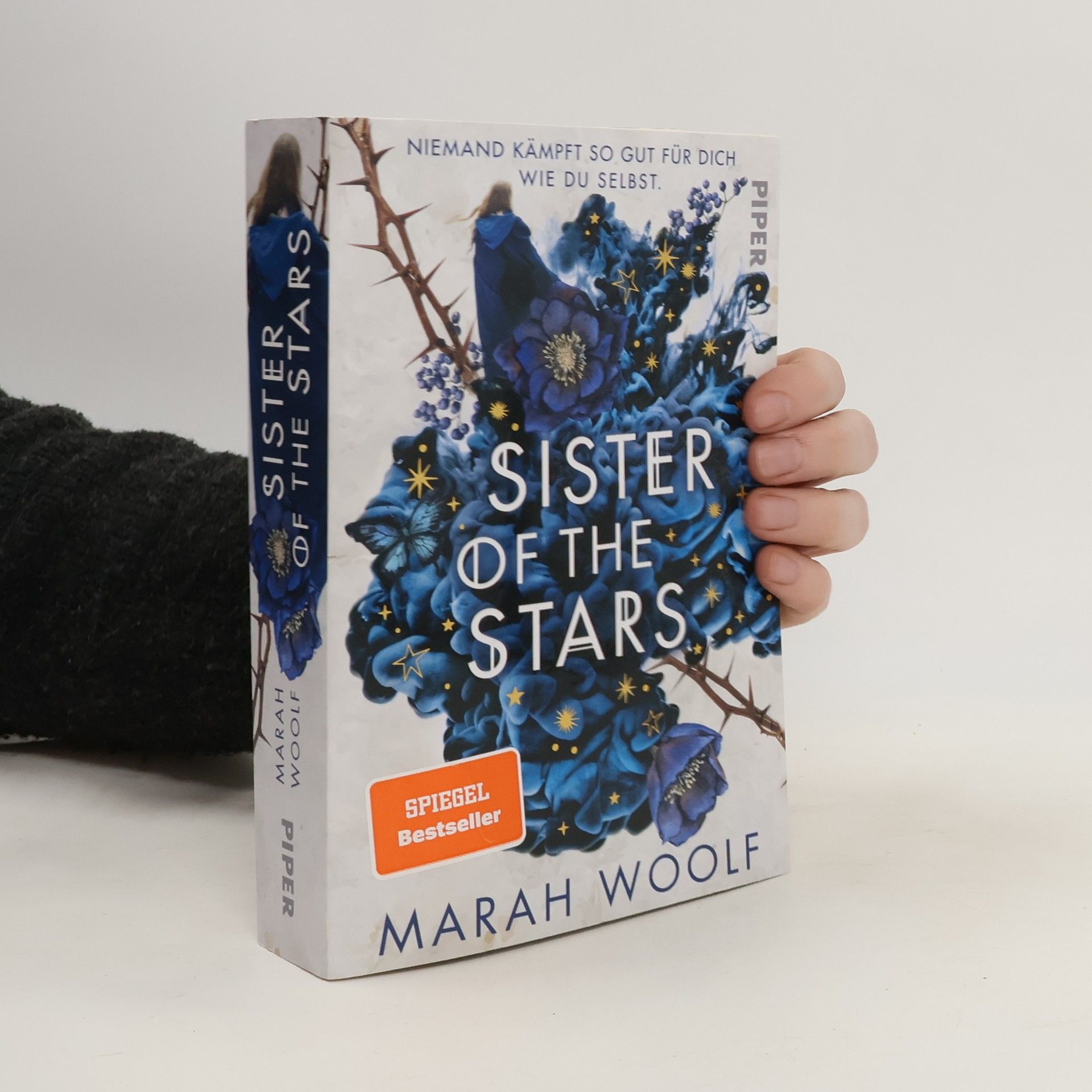 Marah Woolf Sister of the Stars