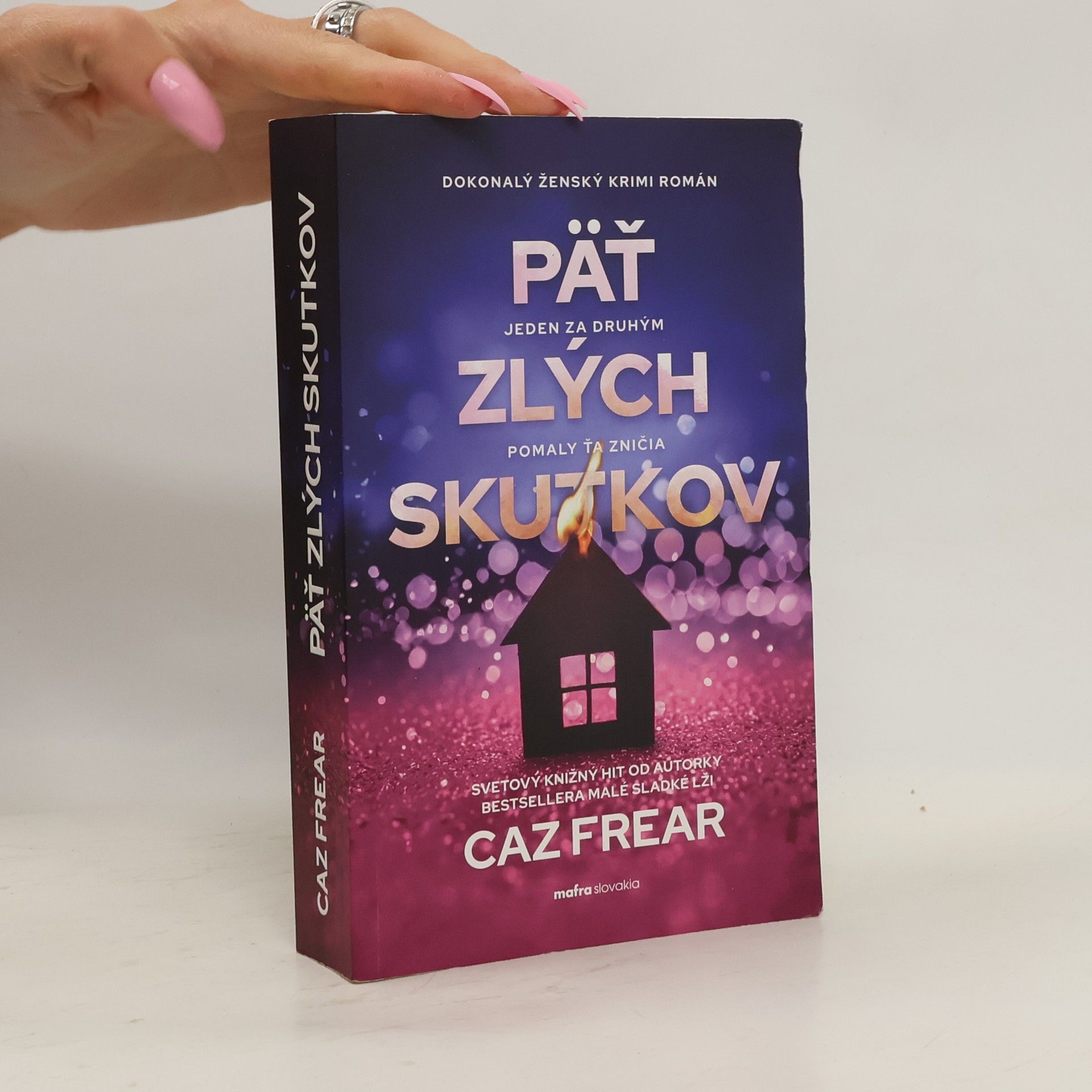 Caz Frear Päť zlých skutkov