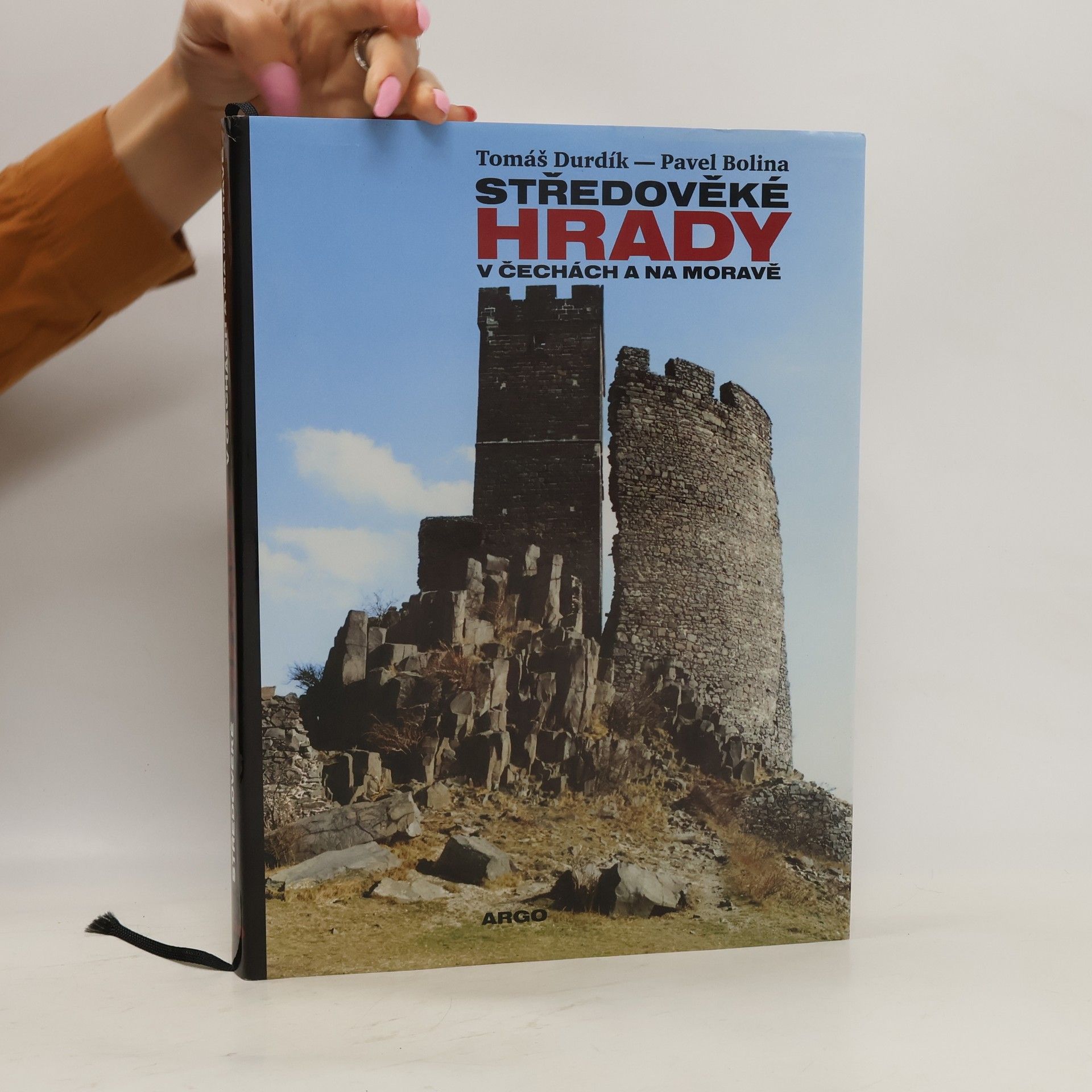 Tomáš Durdík Středověké hrady v Čechách a na Moravě