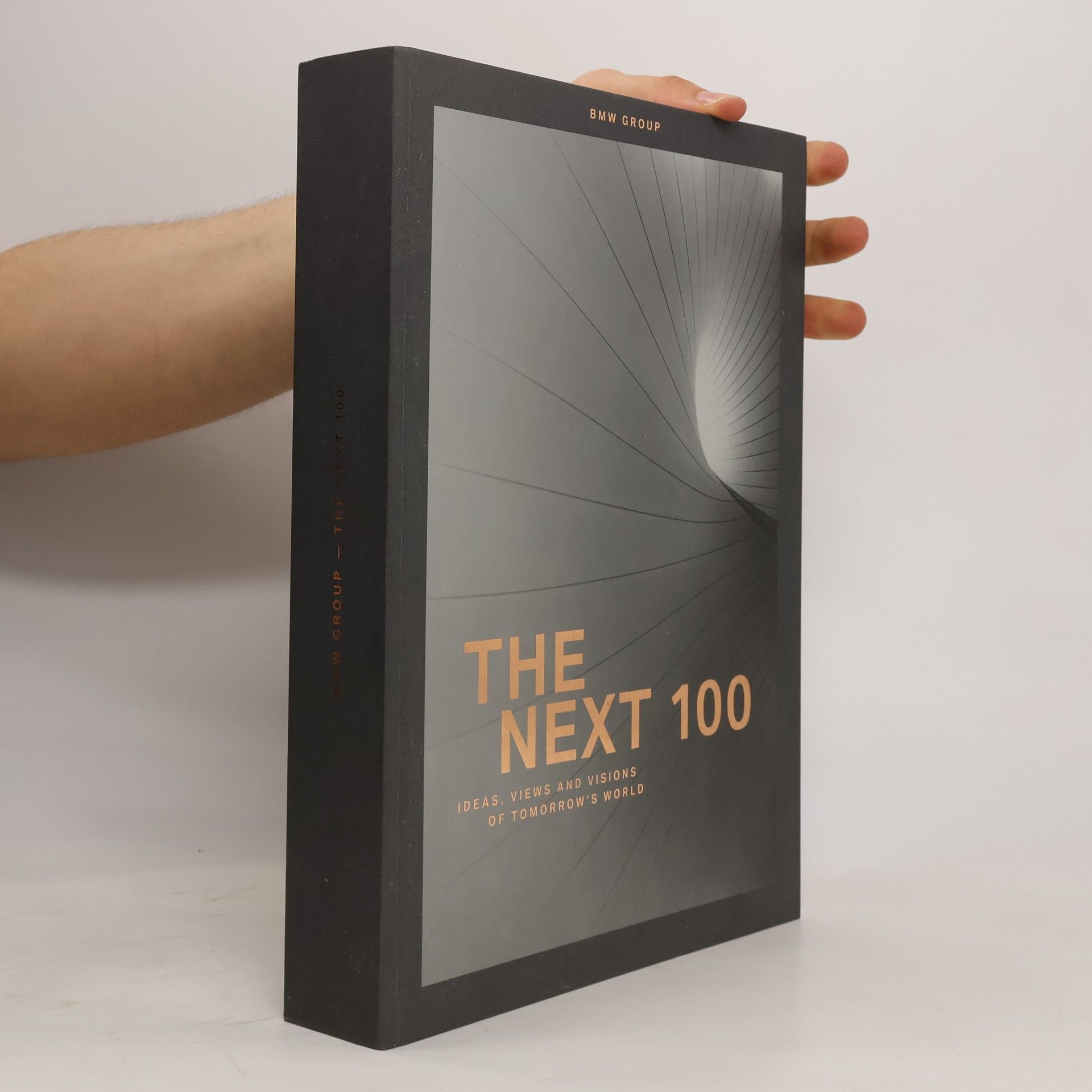 Autores varios The Next 100