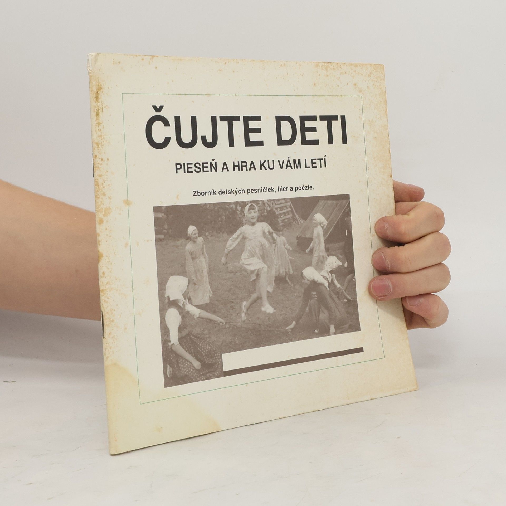 Ján Hlavienka Čujte deti, pieseň a hra ku vám letí