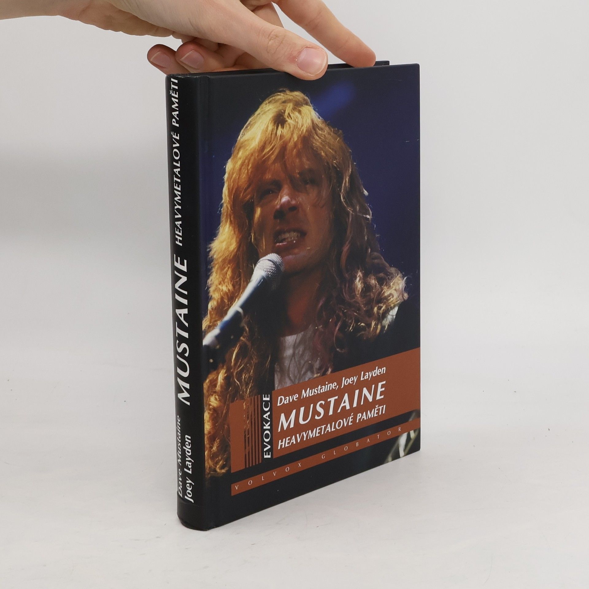Joey Layden Mustaine – heavymetalové paměti
