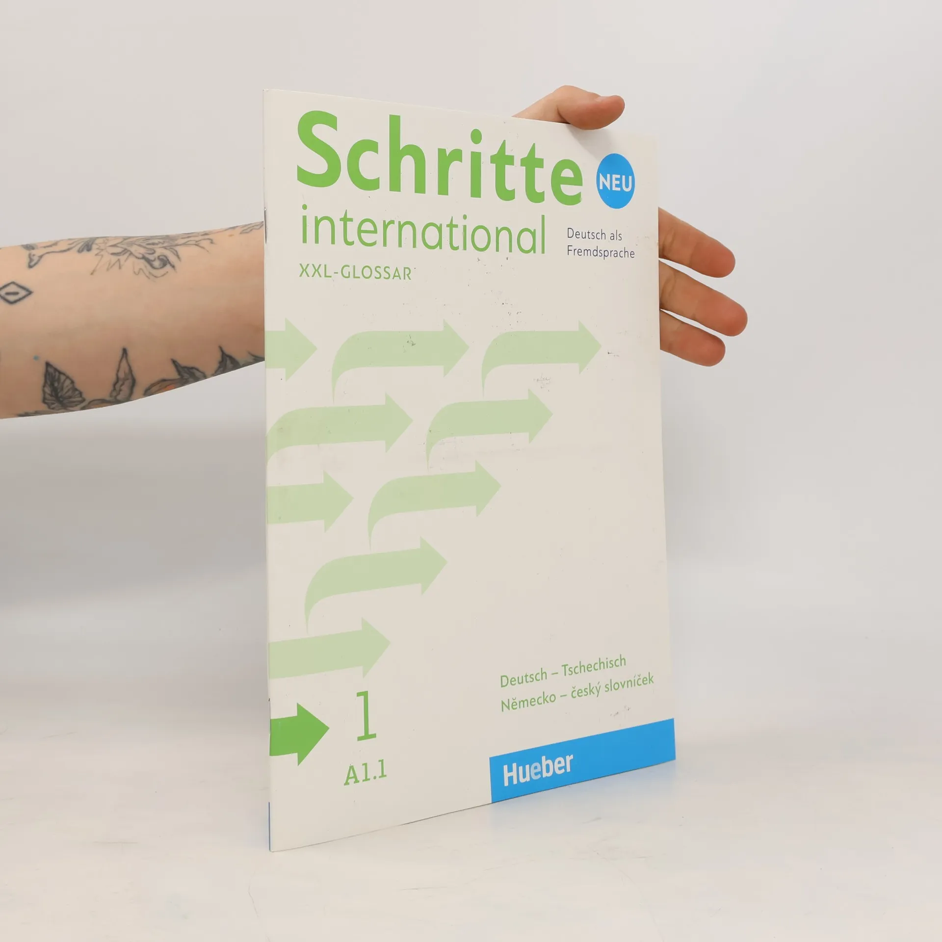 Schritte international 1 neu. Glossar XXL.  Deutsch-Tschechisch, Německo-český slovníček. Niveau A1 | Book | Paperback | kolektiv | DE, CS