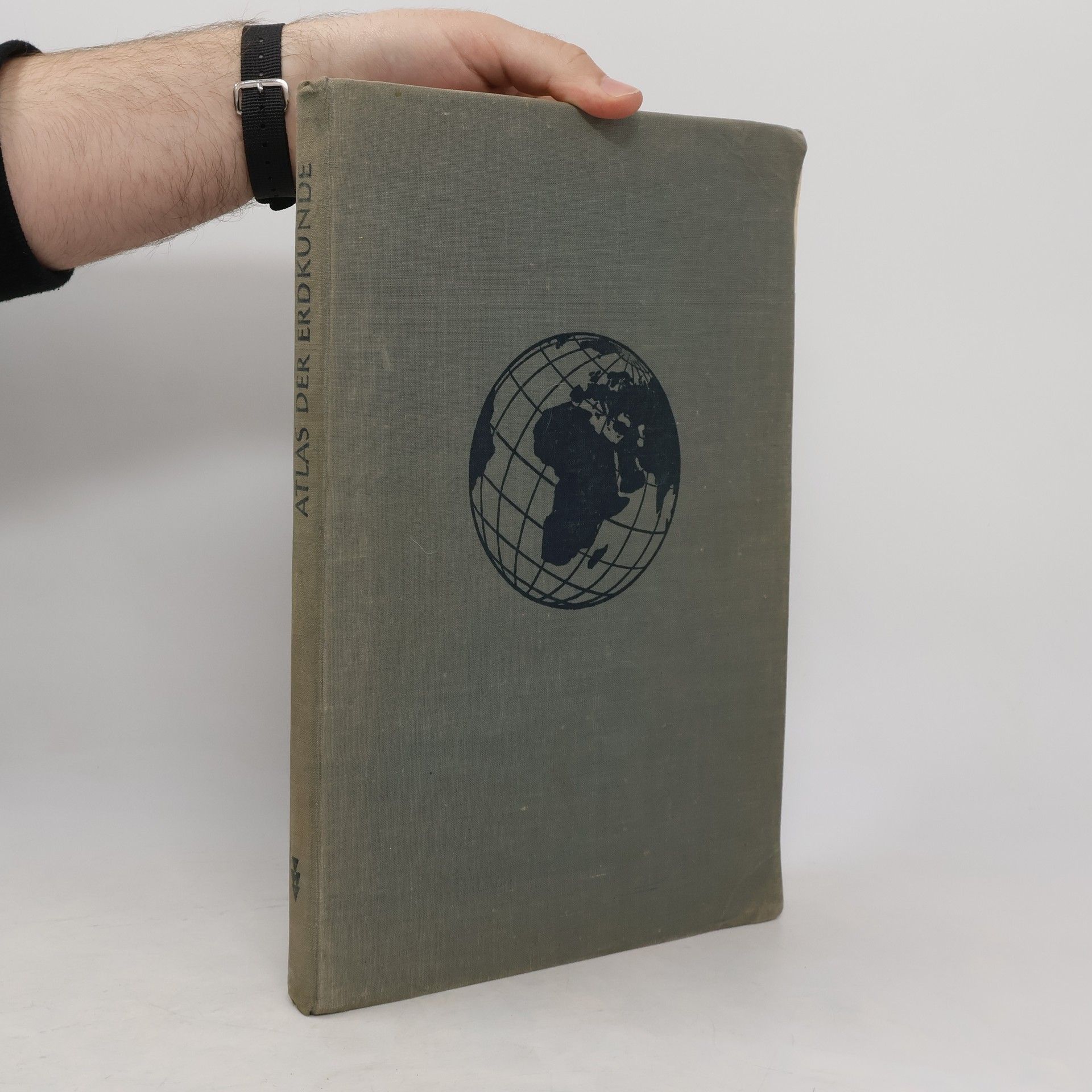 Collectif d'auteurs Atlas der Erdkunde