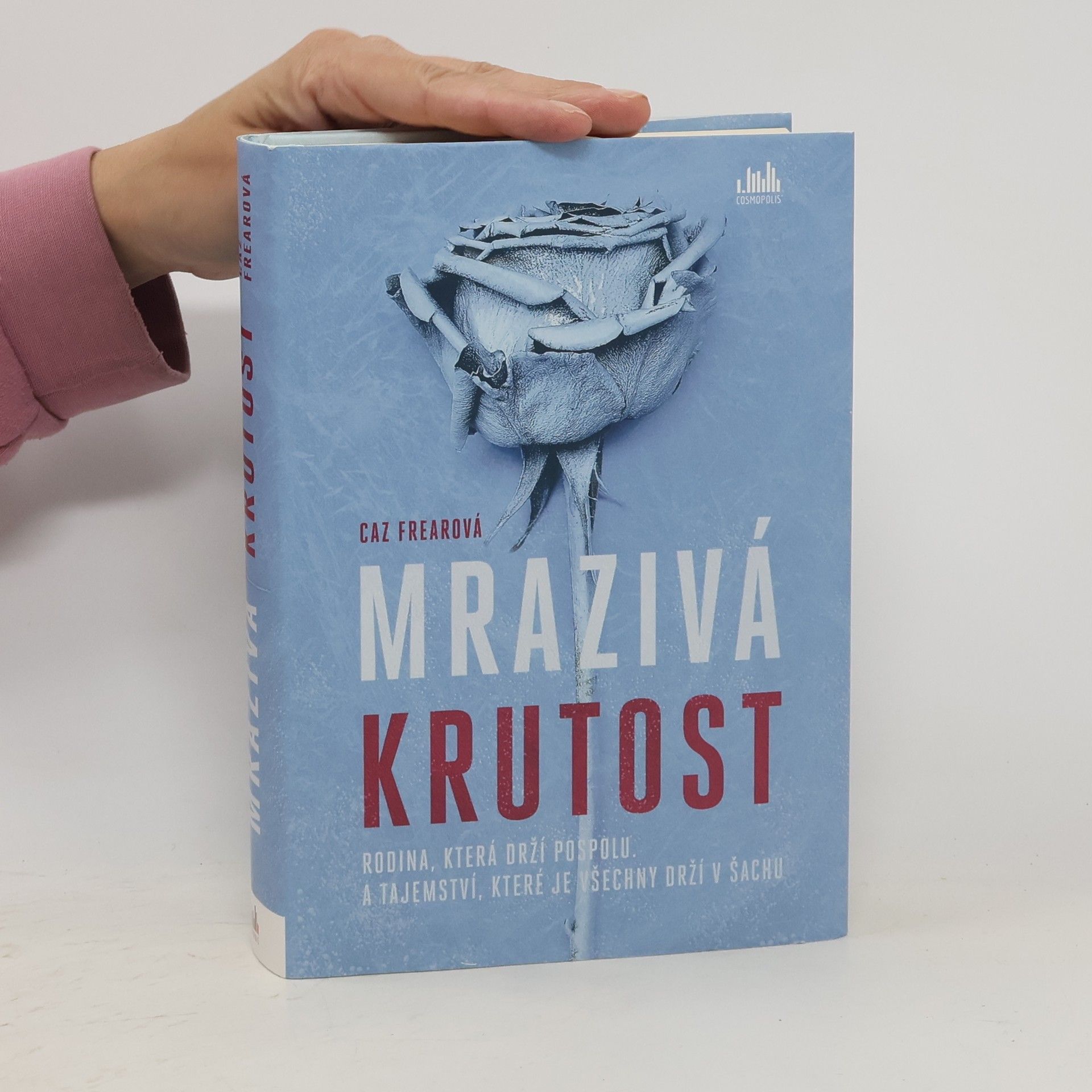 Caz Frear Mrazivá krutost