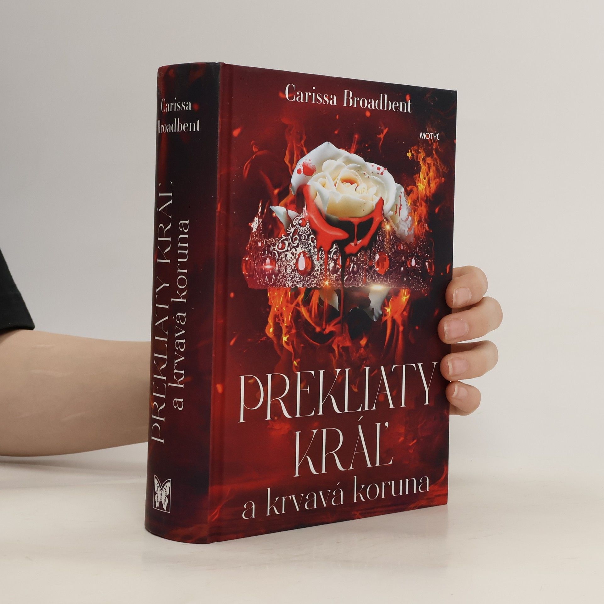 Carissa Broadbent Prekliaty kráľ a krvavá koruna