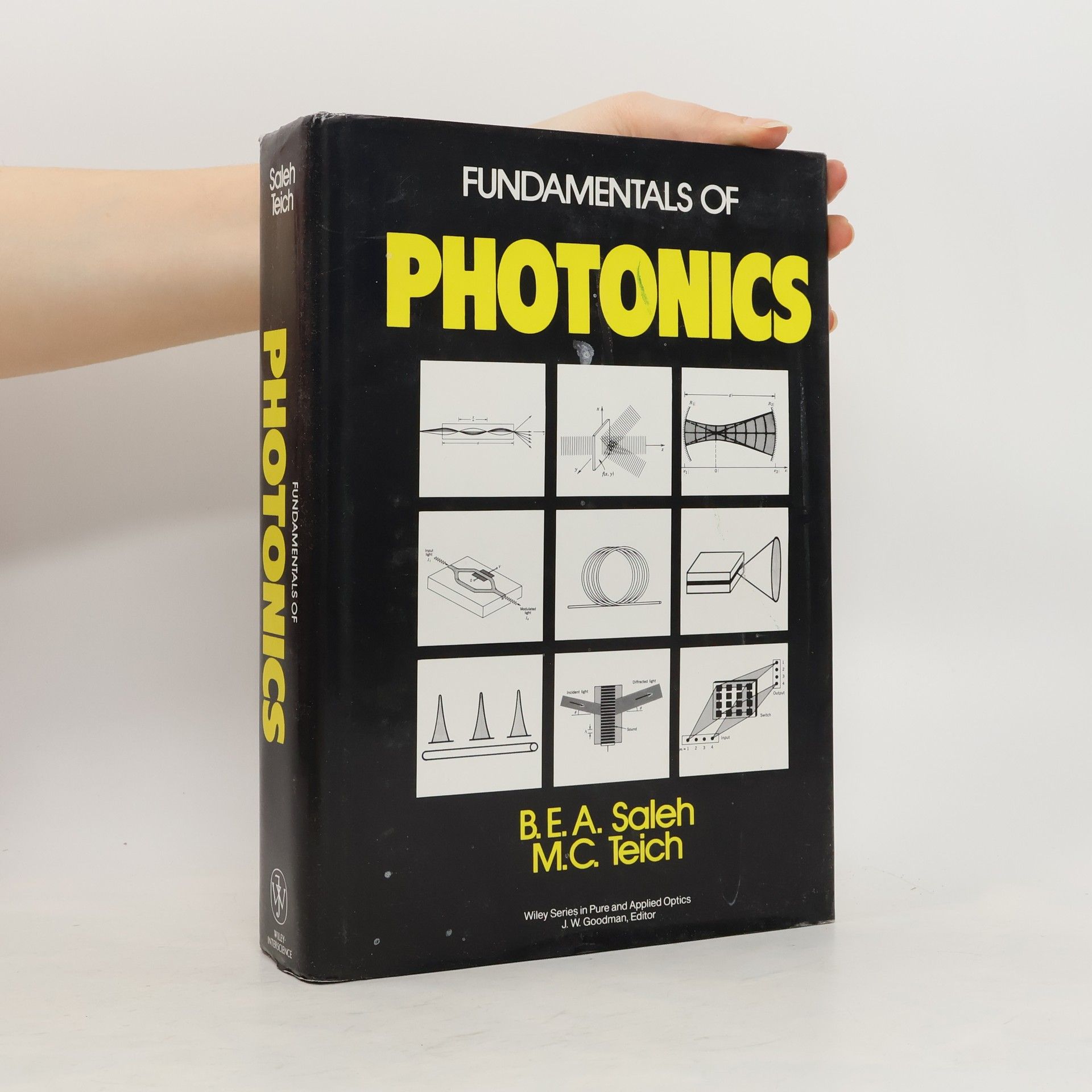 Bahaa E. A. Saleh Fundamentals of Photonics