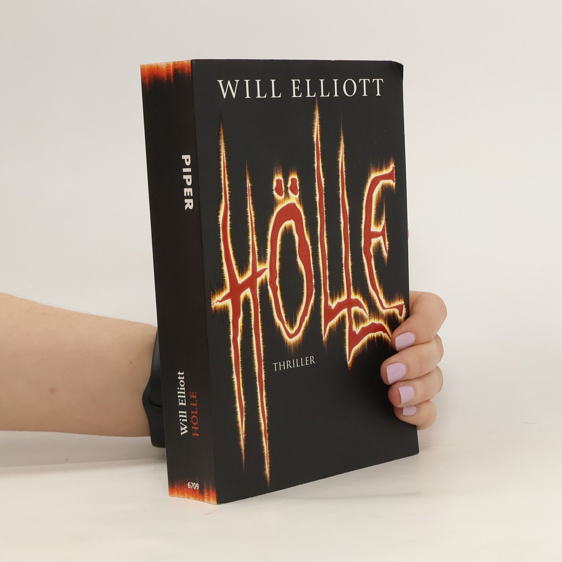 Will Elliott Hölle
