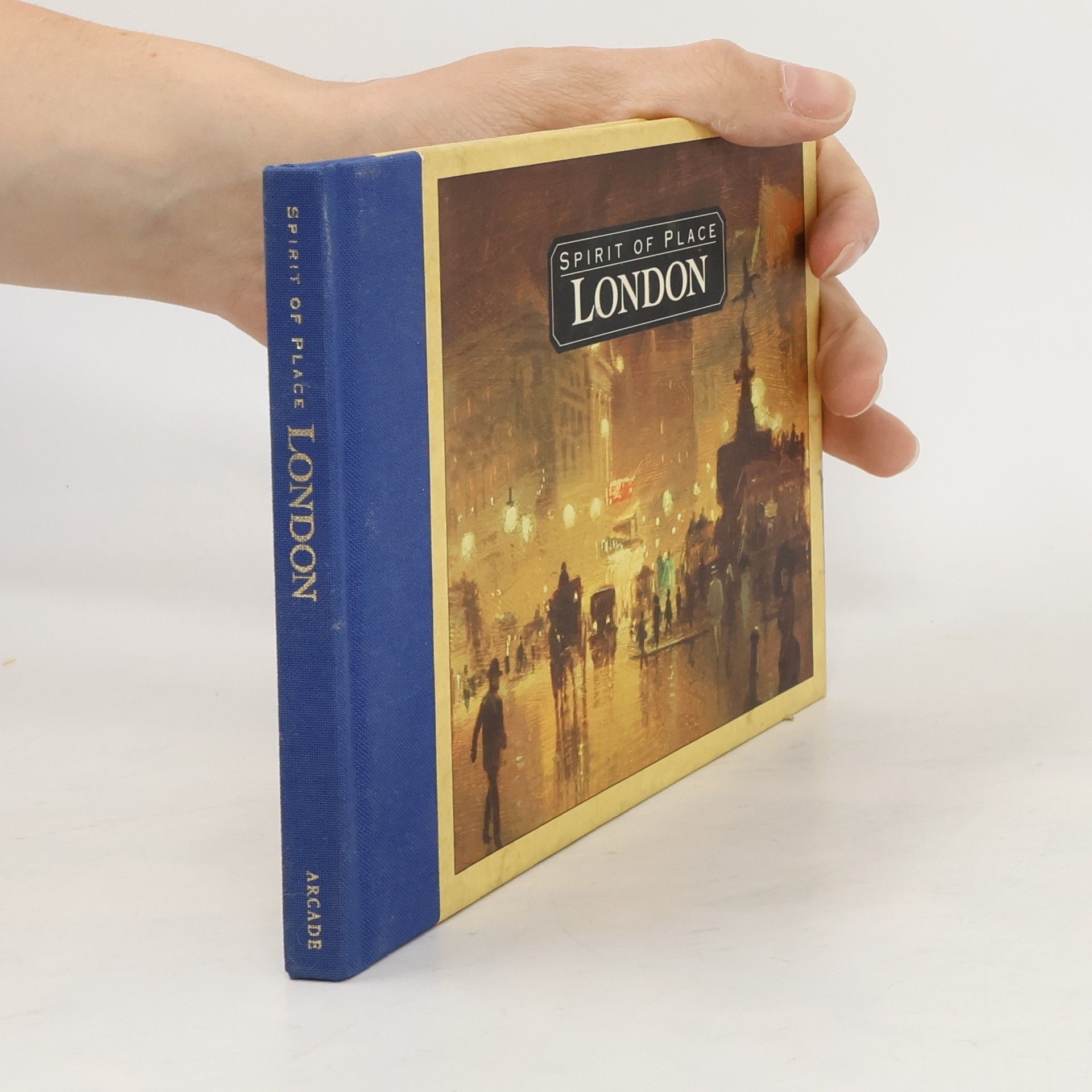 AA.VV. Spirit of Place. London