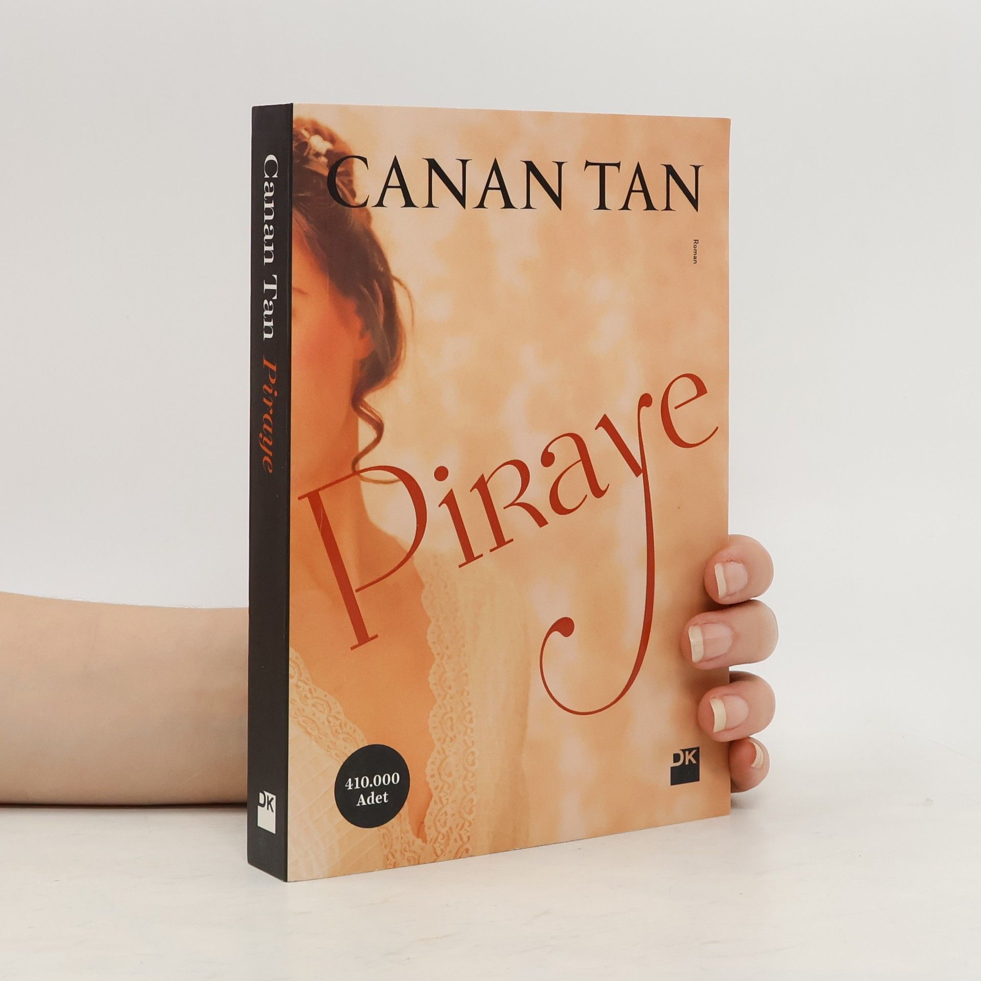 Canan Tan Piraye