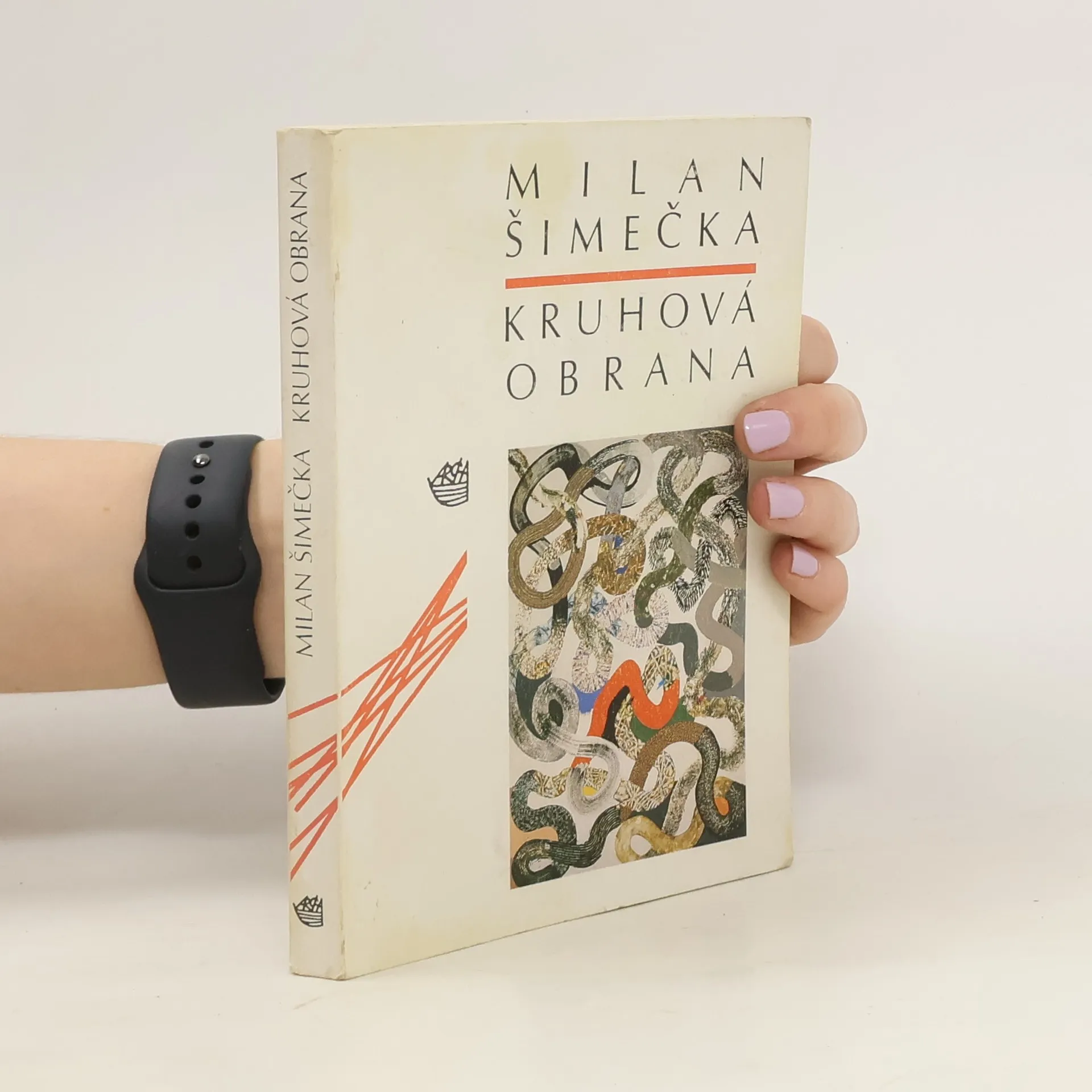Kruhová obrana | Kniha | mäkká | Milan Šimečka