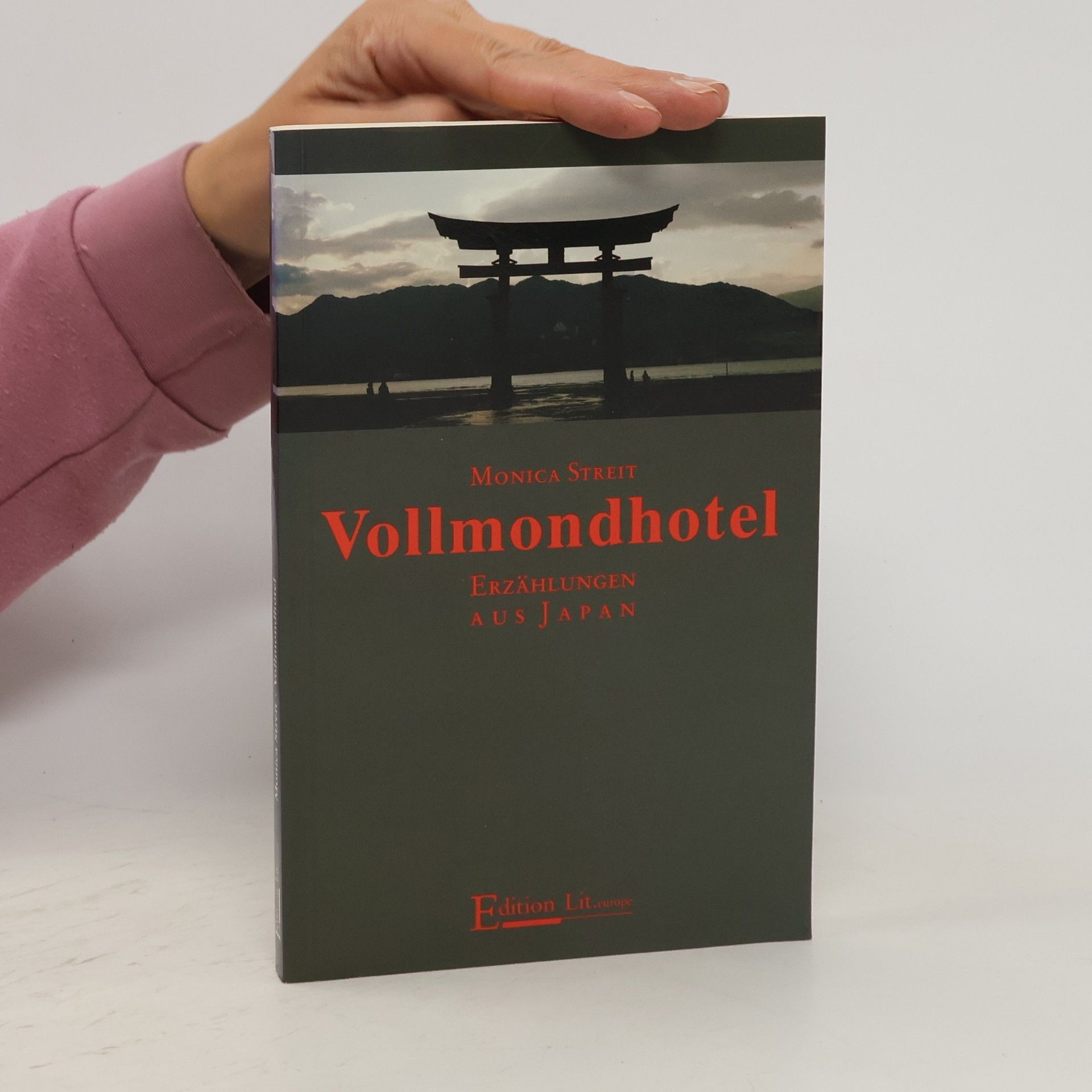 Monica Streit Vollmondhotel