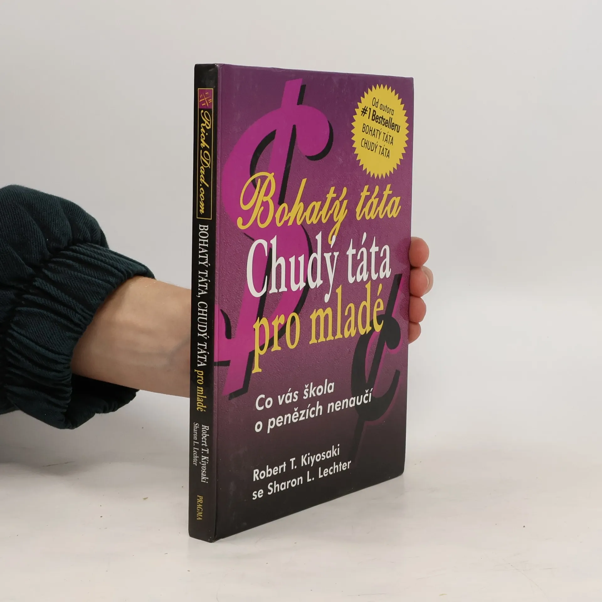 Bohatý táta, chudý táta pro mladé | Kniha | pevná | Robert T. Kiyosaki | CS