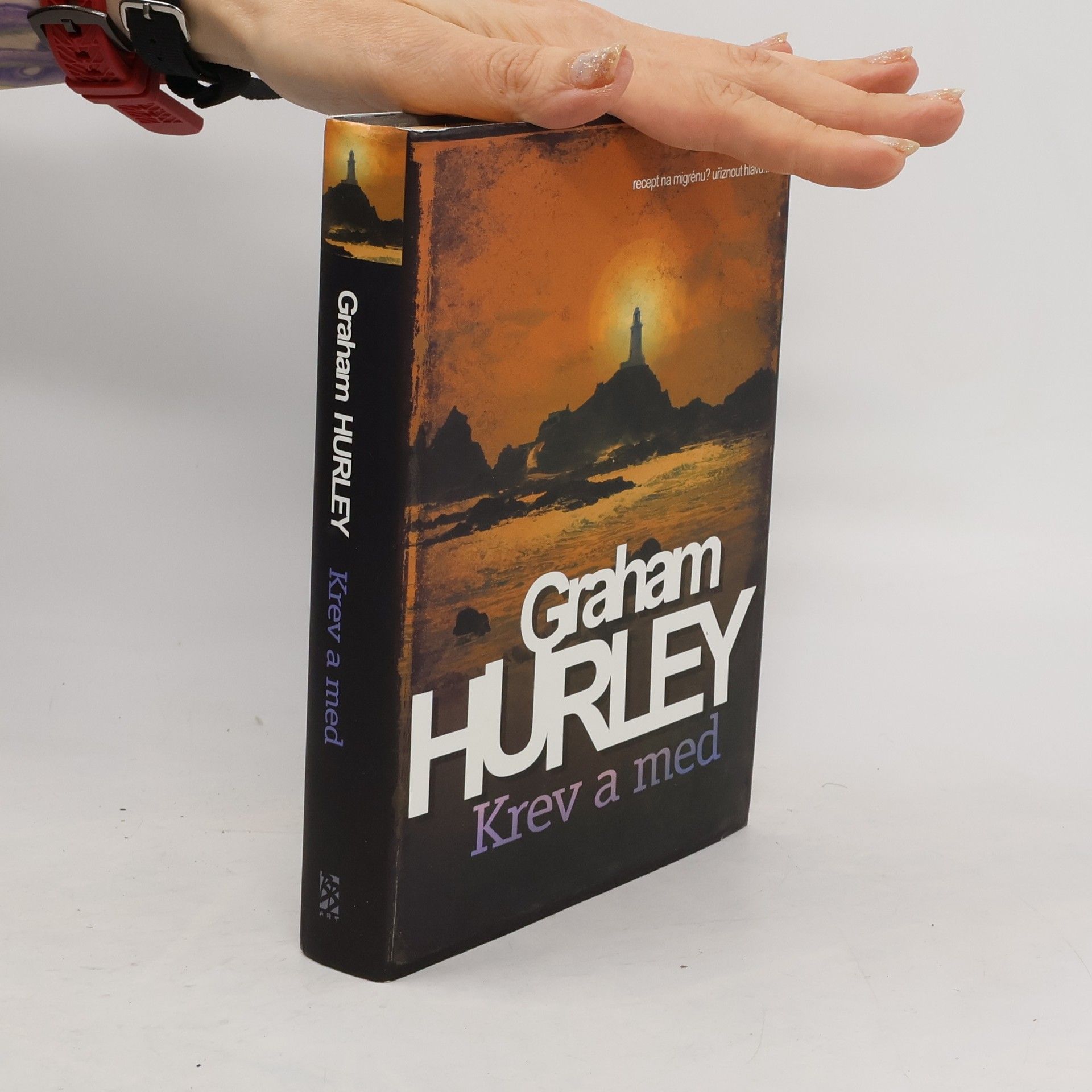 Graham Hurley Krev a med