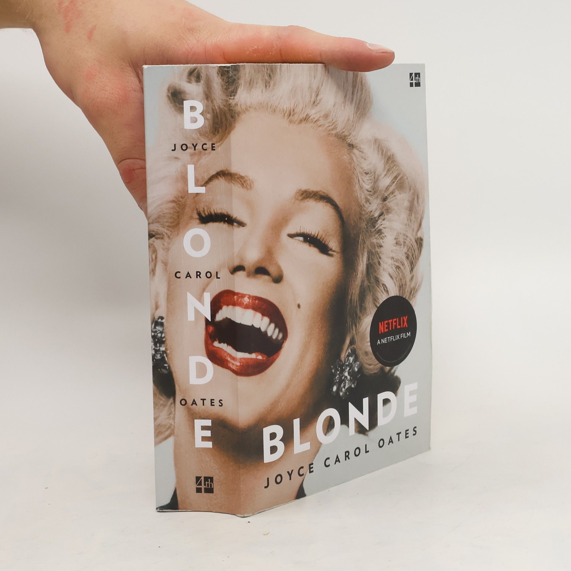 Joyce Carol Oates Blonde