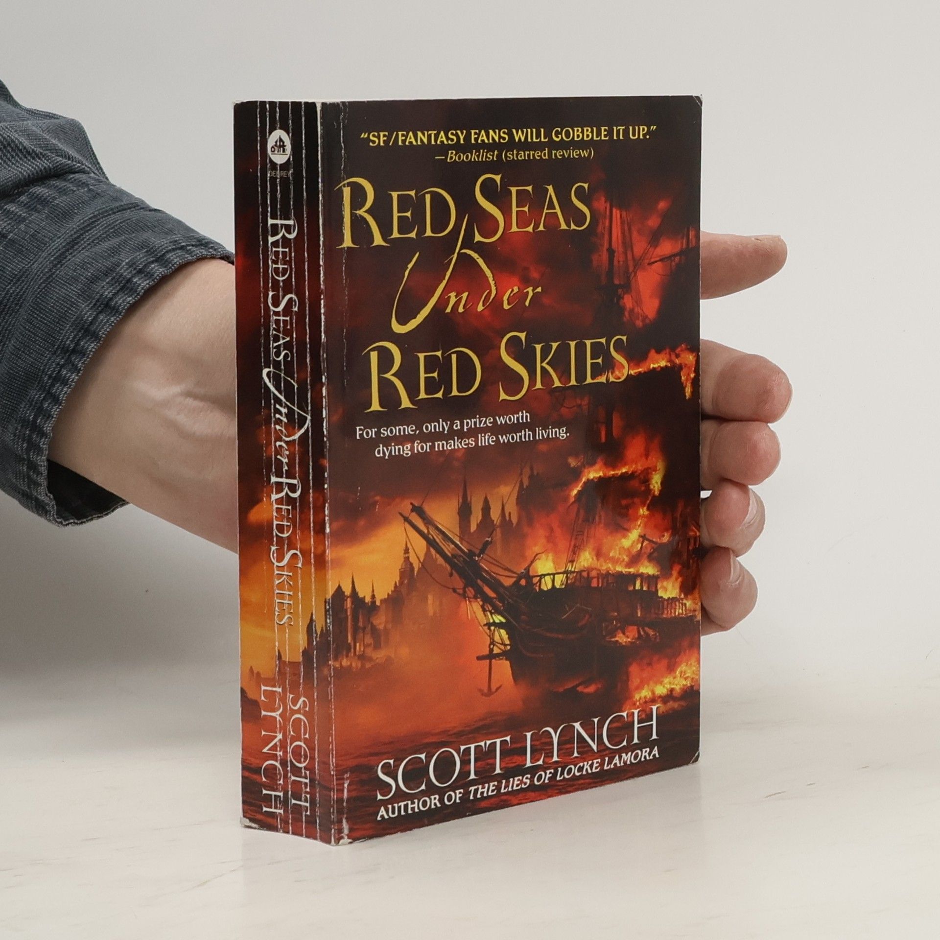 Scott Lynch Red Seas Under Red Skies