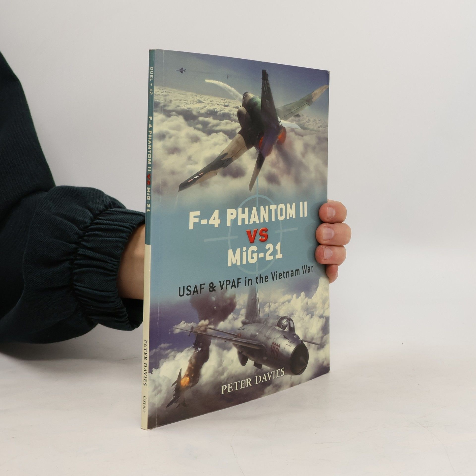 Peter Davies F-4 Phantom II Vs MiG-21